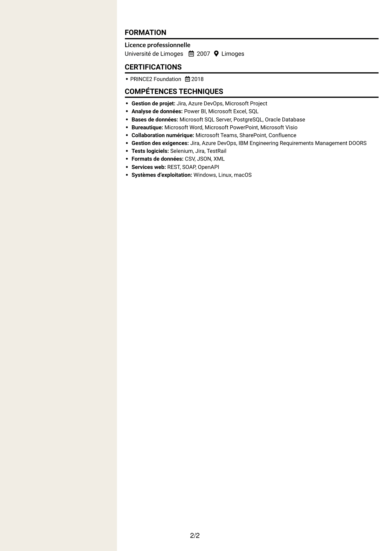 CV Fonceur (format à deux colonnes avec en-tête centré sans photo) : Chef de projet MOA - Appui data, page 2