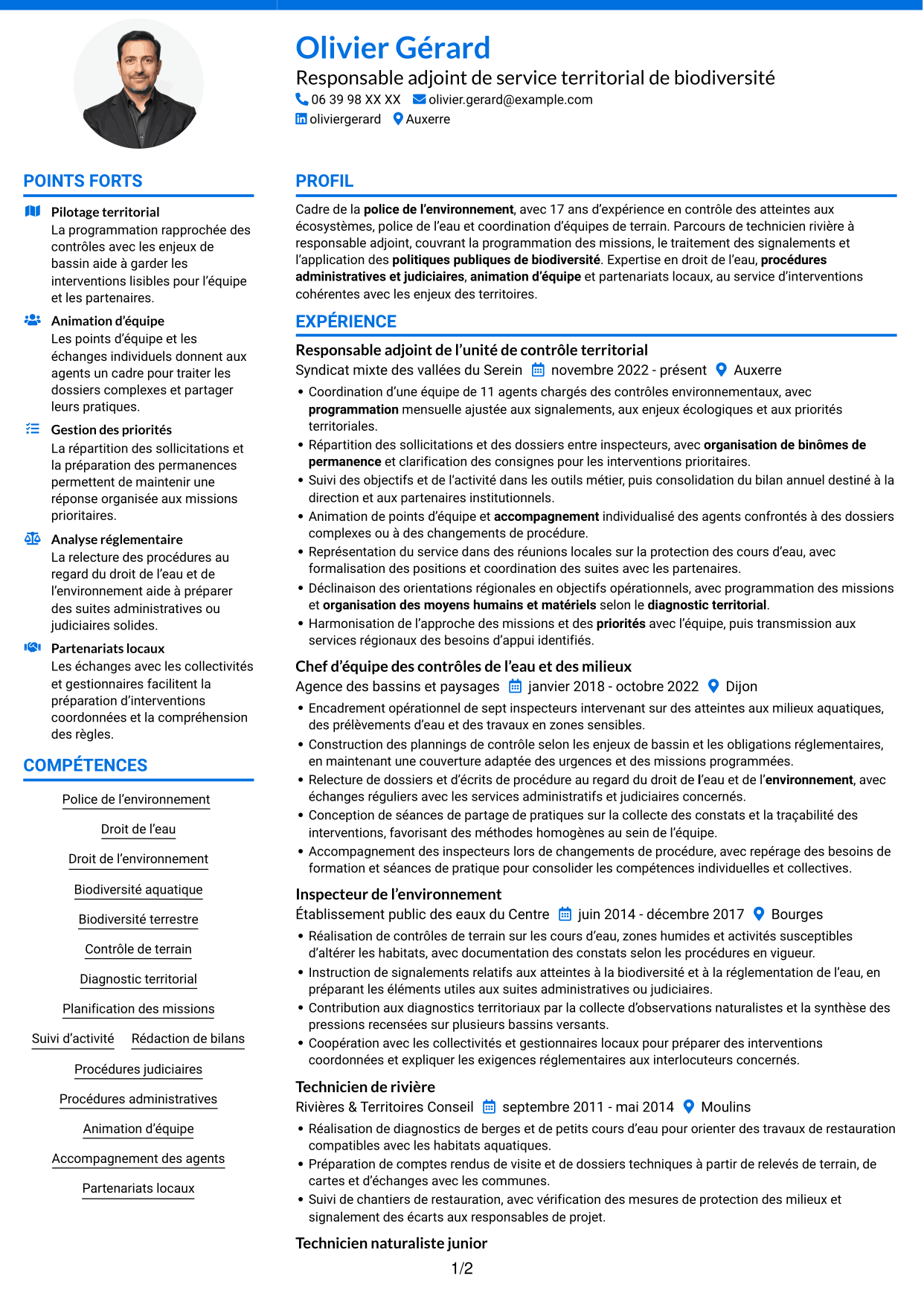 CV Audacieux (format à deux colonnes avec accents colorés et photo) : Chef de service départemental adjoint - Police de l’environnement, page 1