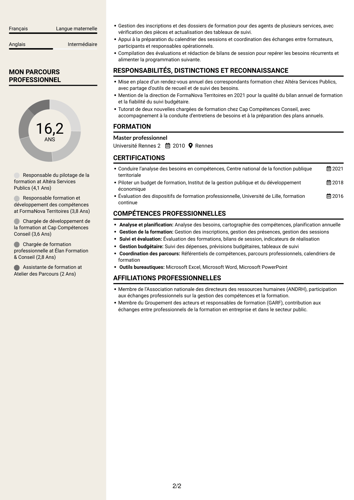 CV Fonceur (format à deux colonnes avec en-tête centré sans photo) : Cheffe de section - Pilotage des formations, page 2