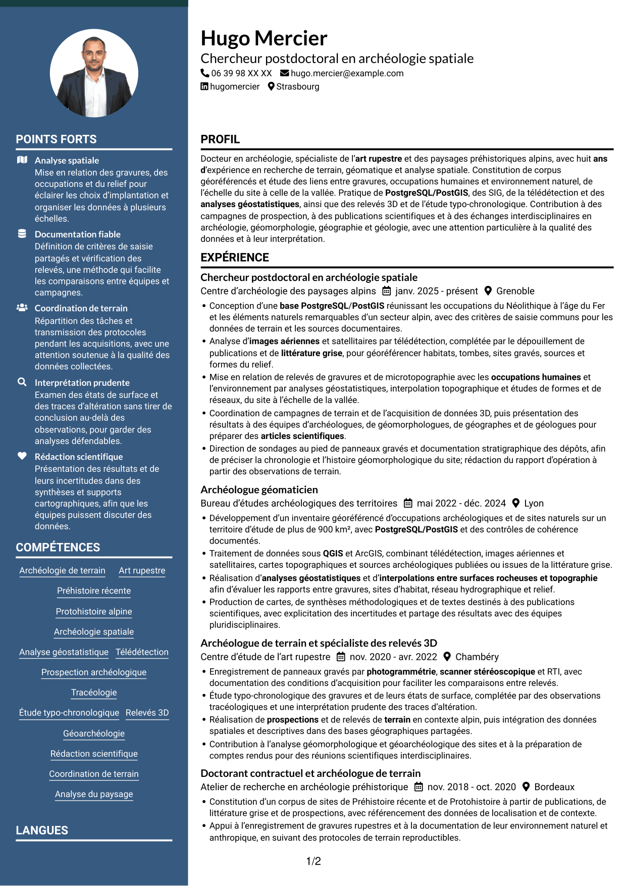 CV Élégant (format à colonne latérale colorée avec photo) : Chercheur postdoctoral - Archéologie de l’art rupestre, page 1