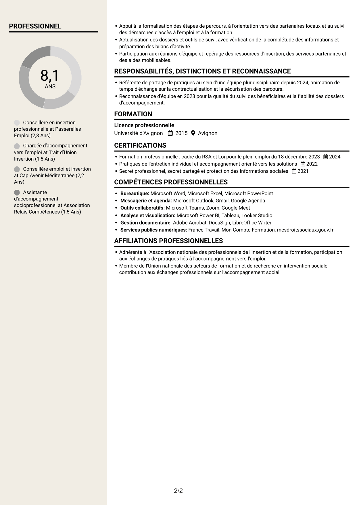 CV Fonceur (format à deux colonnes avec en-tête centré sans photo) : Conseiller en insertion professionnelle - Parcours RSA, page 2