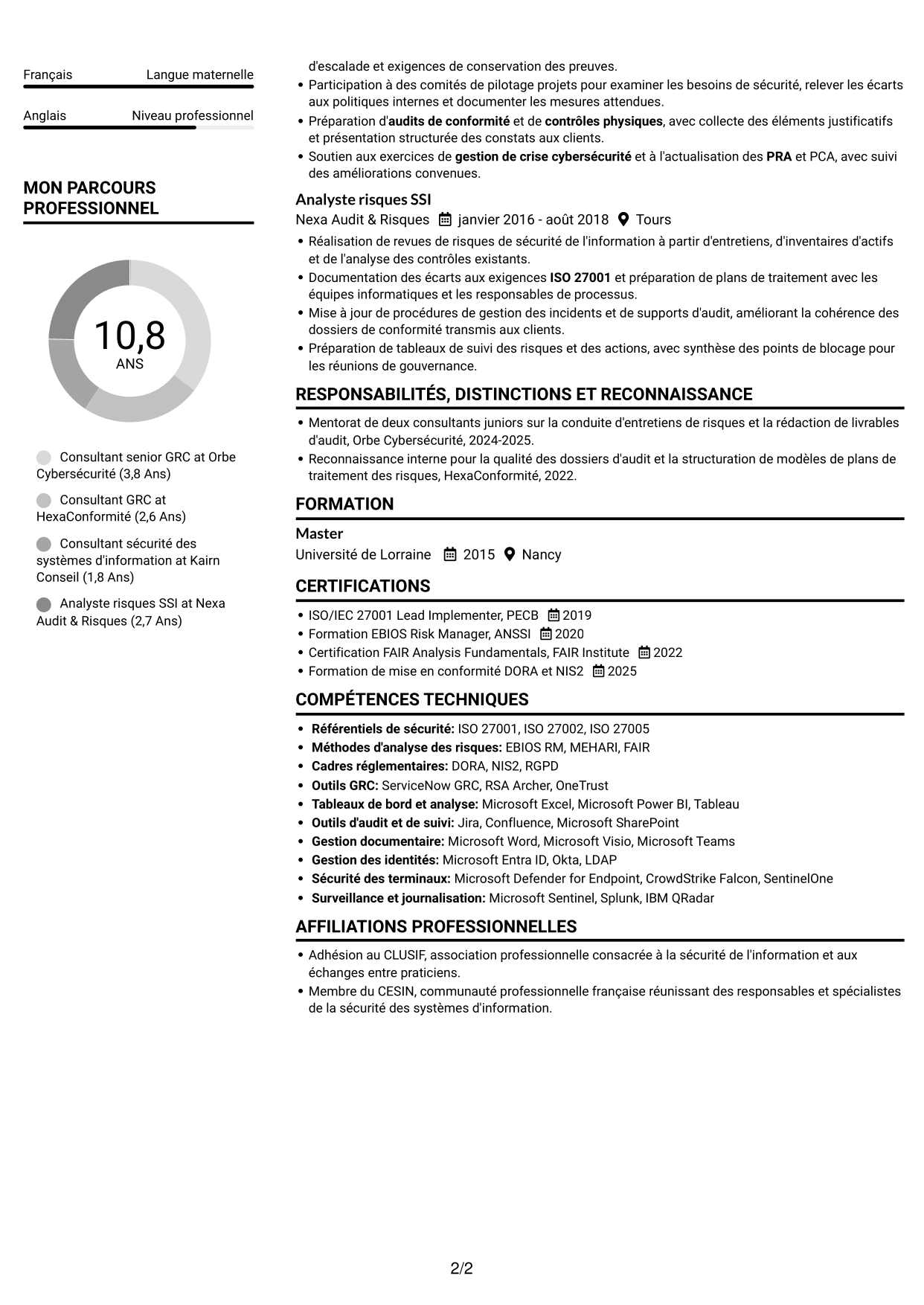 CV Compact (format sobre à deux colonnes avec photo) : Consultant GRC - Sécurité de l'information, page 2