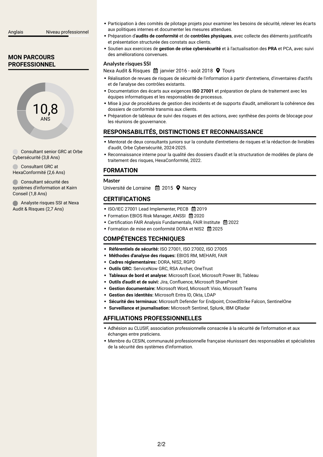 CV Fonceur (format à deux colonnes avec en-tête centré sans photo) : Consultant GRC - Sécurité de l'information, page 2