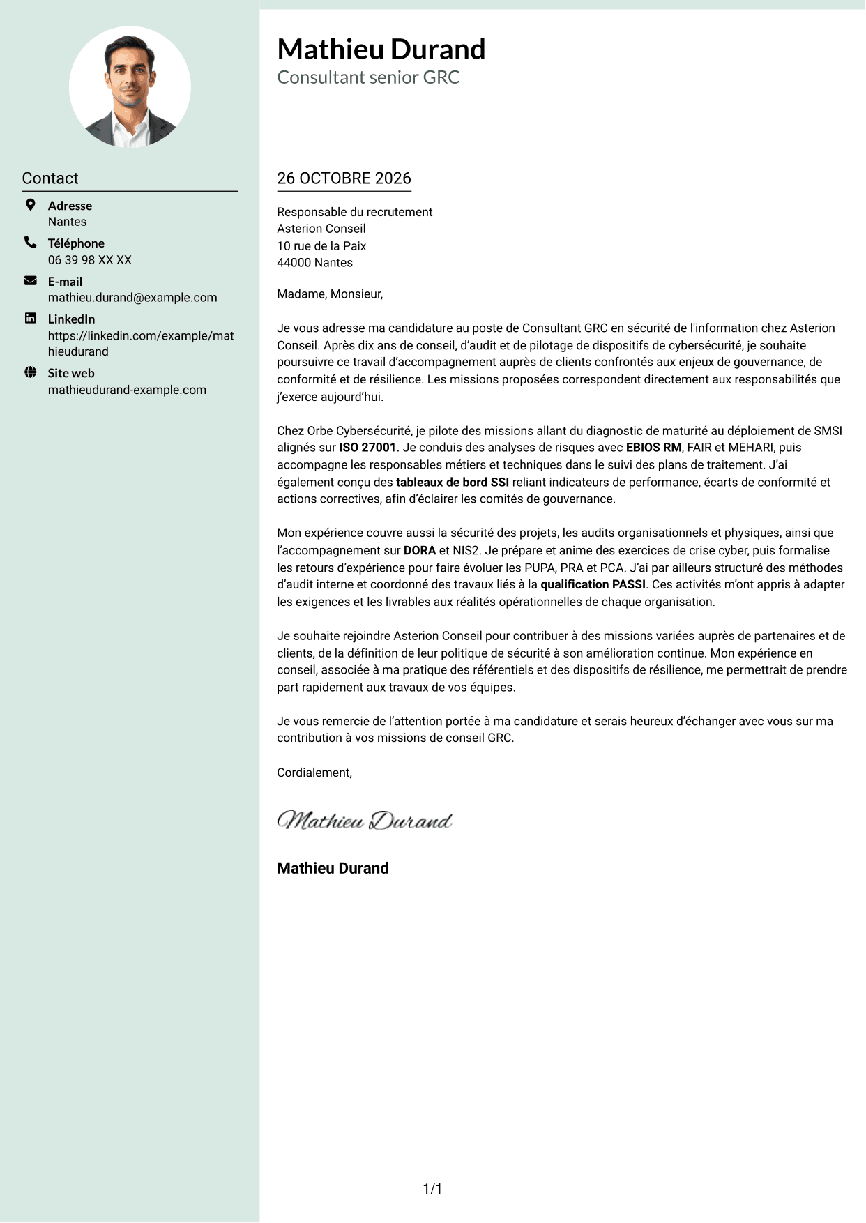 Lettre de motivation Cadre (format à colonne latérale douce avec photo arrondie) : Consultant GRC - Sécurité de l'information, page 1