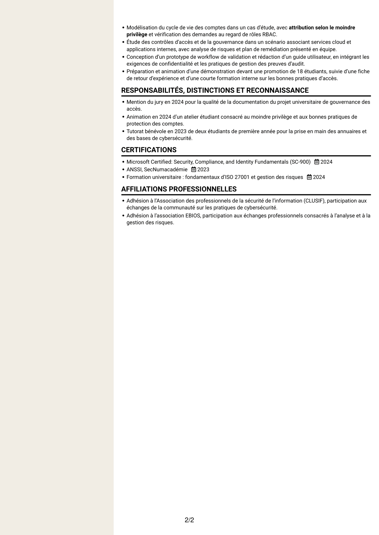 CV Fonceur (format à deux colonnes avec en-tête centré sans photo) : Consultant junior - Identité numérique, page 2