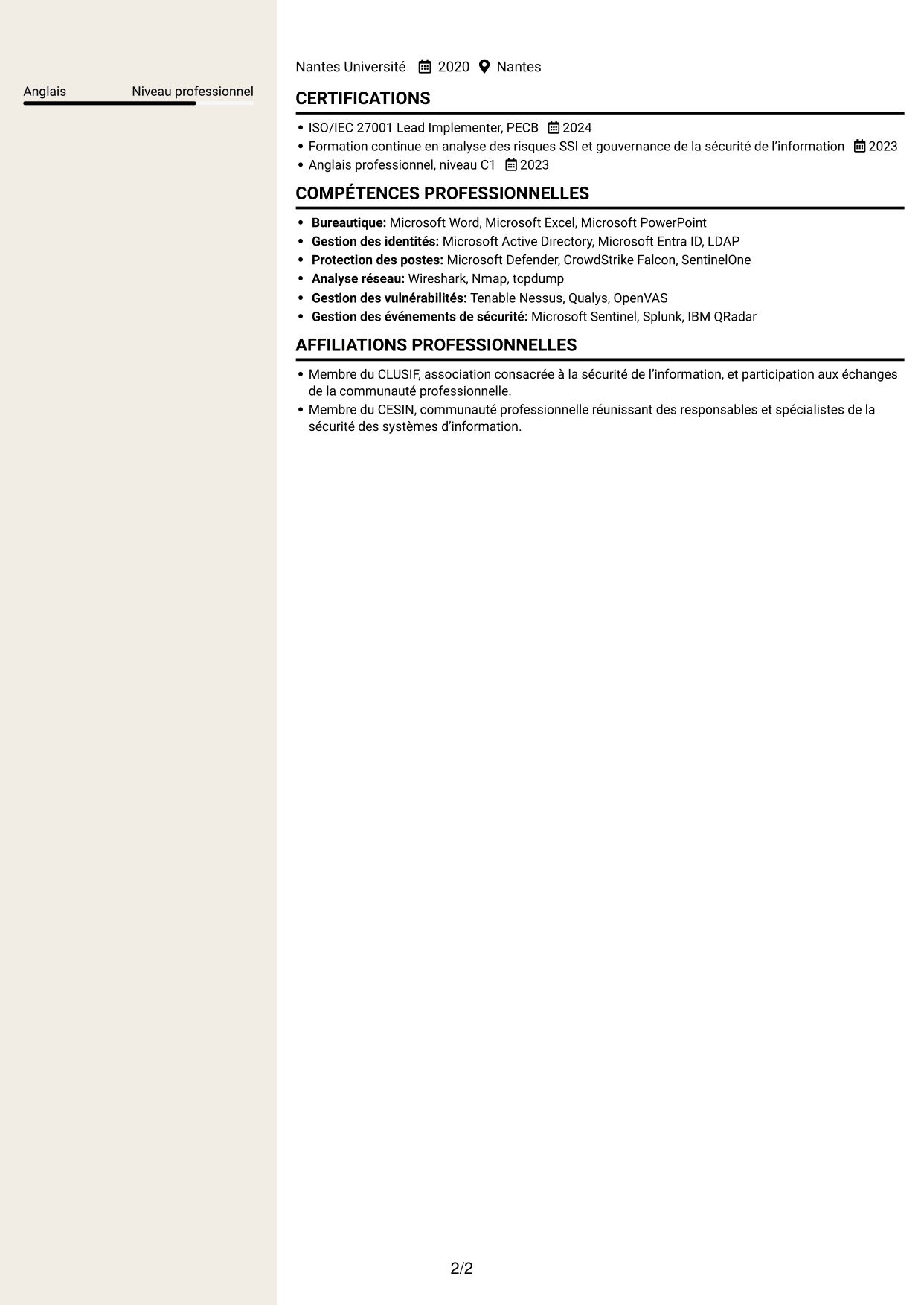 CV Fonceur (format à deux colonnes avec en-tête centré sans photo) : Consultant RSSI - Gouvernance SSI, page 2