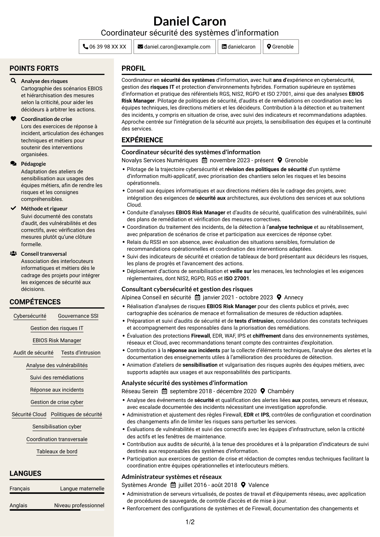 CV Fonceur (format à deux colonnes avec en-tête centré sans photo) : Coordinateur cybersécurité - Sécurité des systèmes d'information, page 1