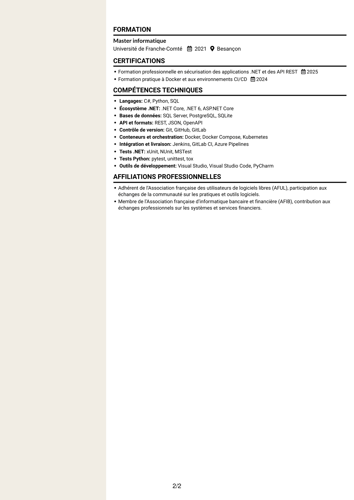 CV Fonceur (format à deux colonnes avec en-tête centré sans photo) : Développeur C# / Python - Applications bancaires, page 2