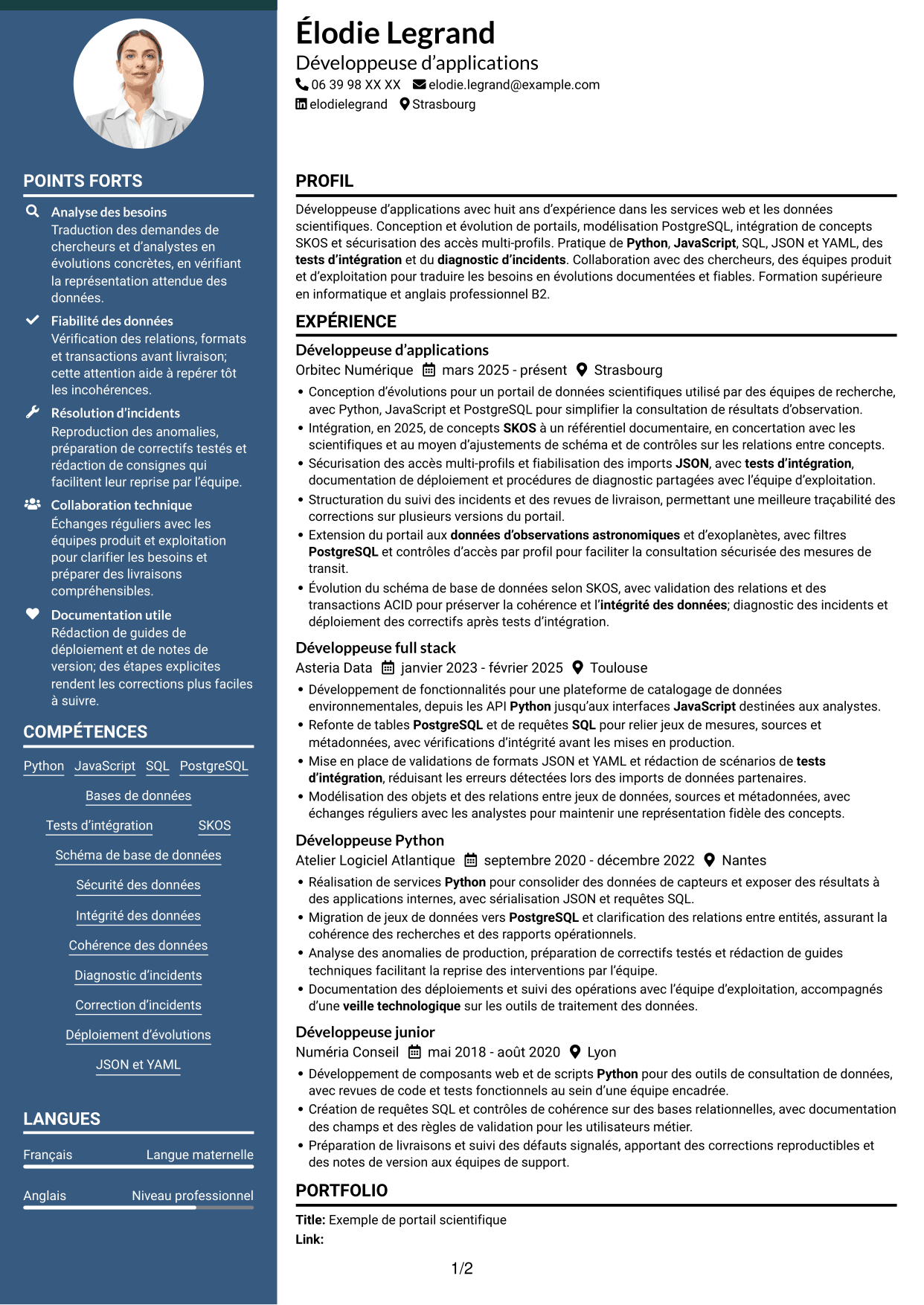 CV Élégant (format à colonne latérale colorée avec photo) : Développeur d’applications - Portail de données d’exoplanètes, page 1