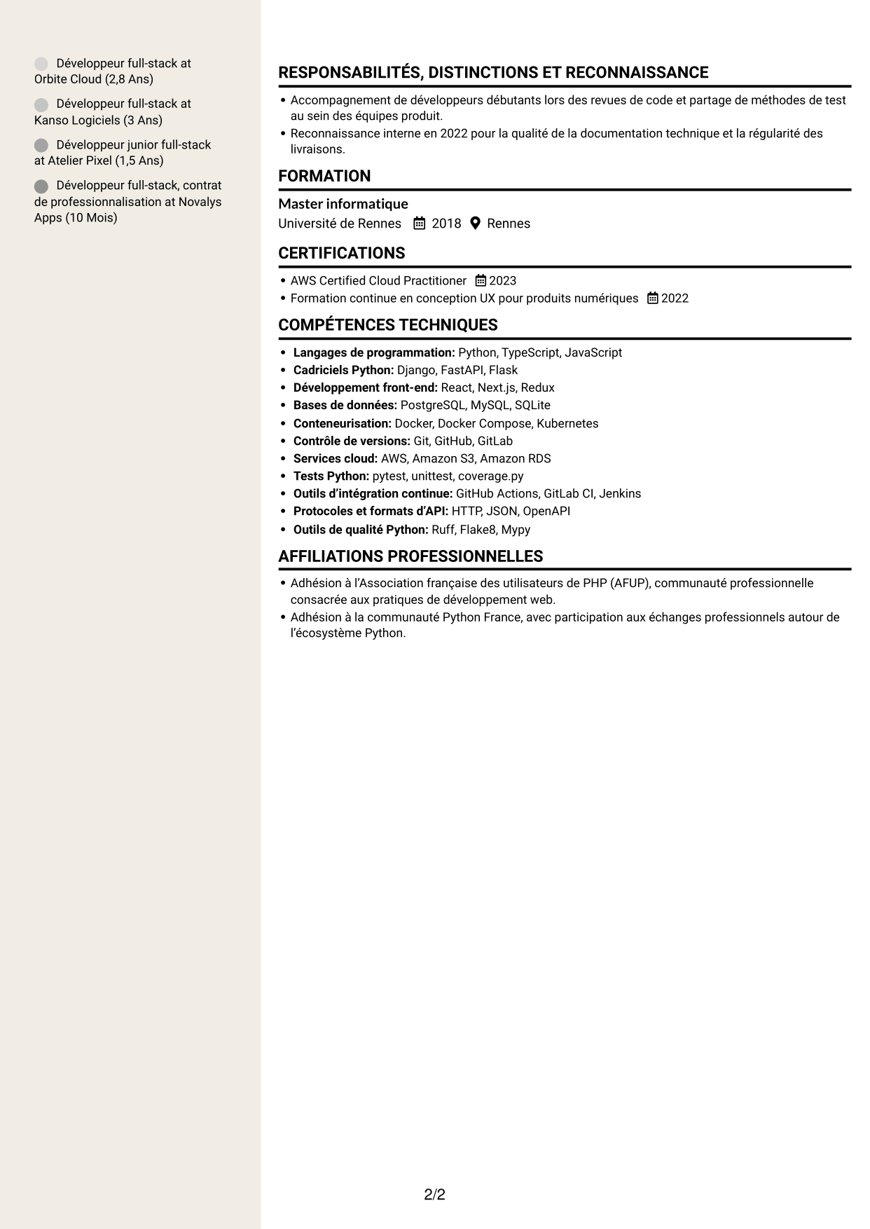 CV Fonceur (format à deux colonnes avec en-tête centré sans photo) : Développeur full-stack Python - React, page 2