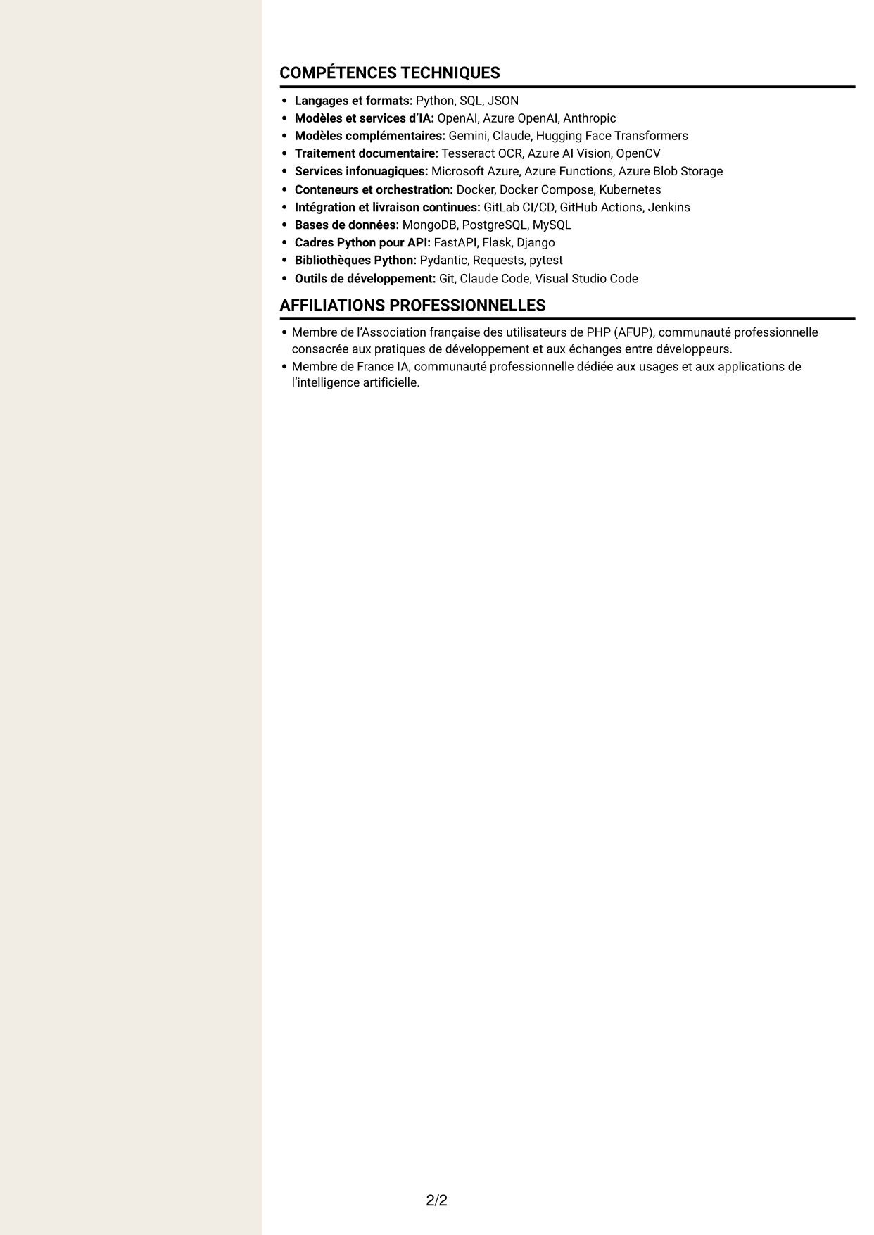CV Fonceur (format à deux colonnes avec en-tête centré sans photo) : Développeur Python Junior - IA générative, page 2