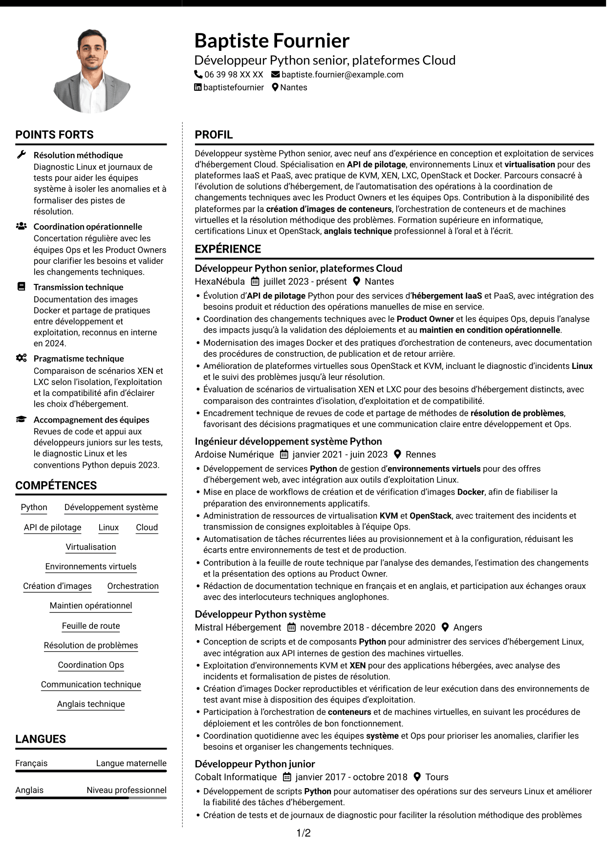 CV Moderne (format à deux colonnes avec photo à gauche et séparateur) : Développeur Python Senior - Cloud et virtualisation, page 1