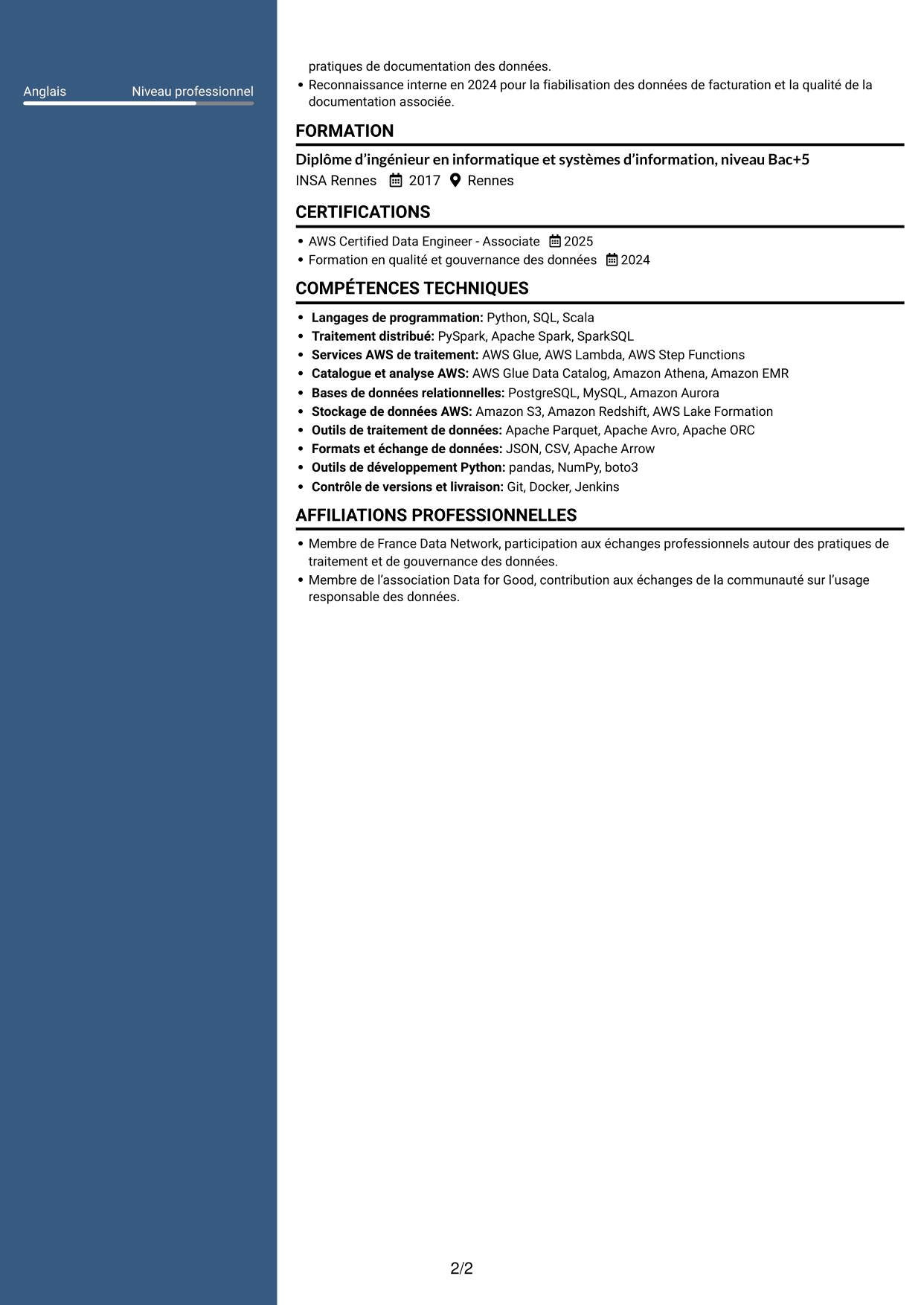 CV Élégant (format à colonne latérale colorée avec photo) : Data Engineer - AWS et Python, page 2