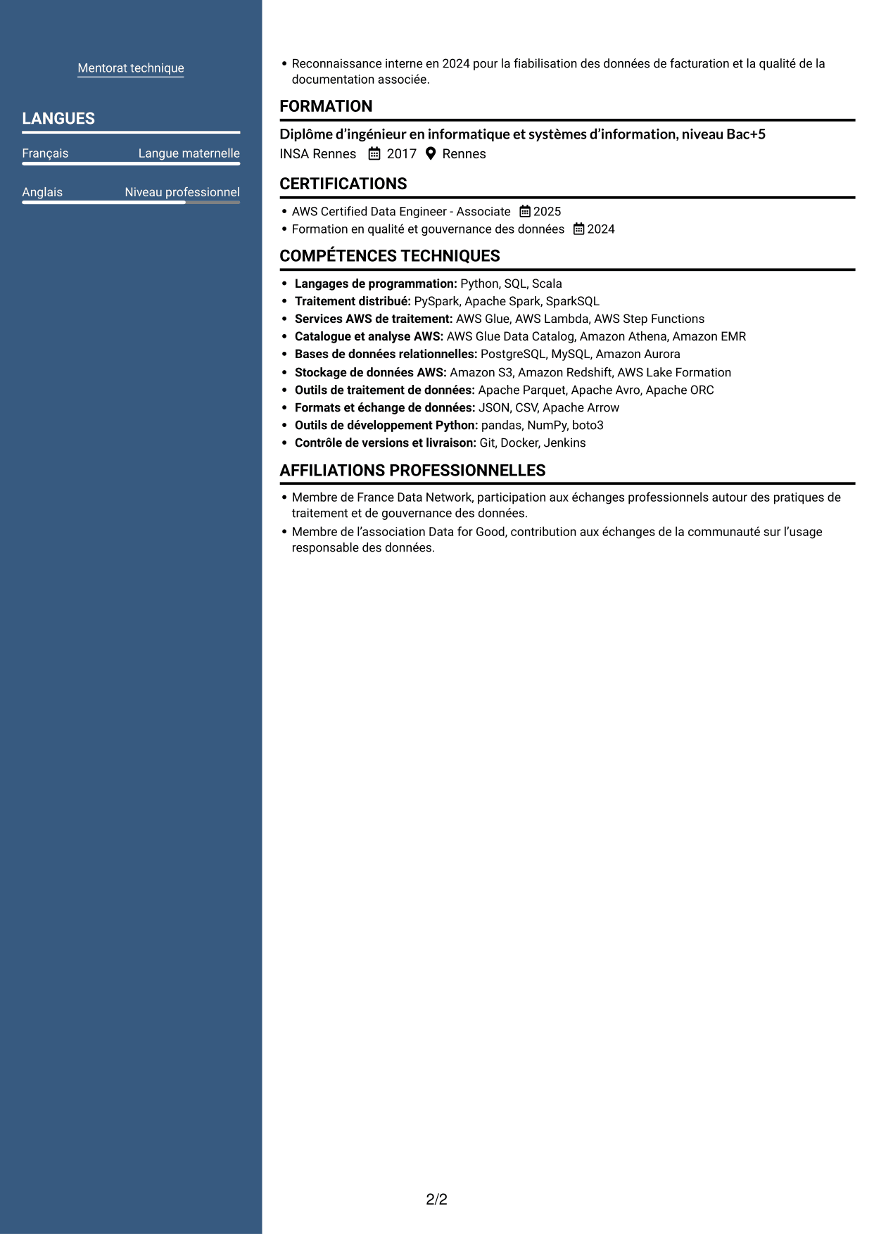 CV Signature (format à colonne latérale colorée avec grande photo) : Data Engineer - AWS et Python, page 2