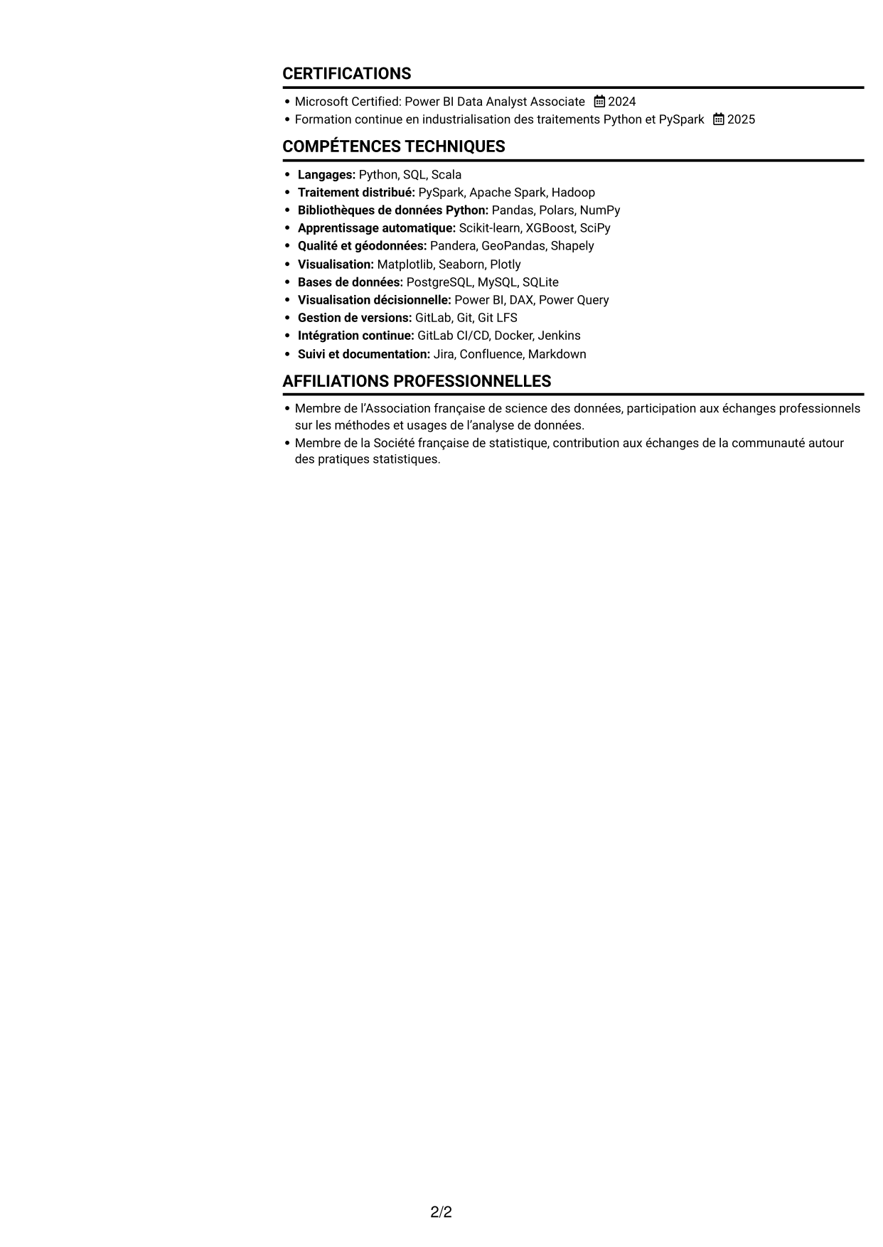 CV Compact (format sobre à deux colonnes avec photo) : Data Scientist - Python et PySpark, page 2