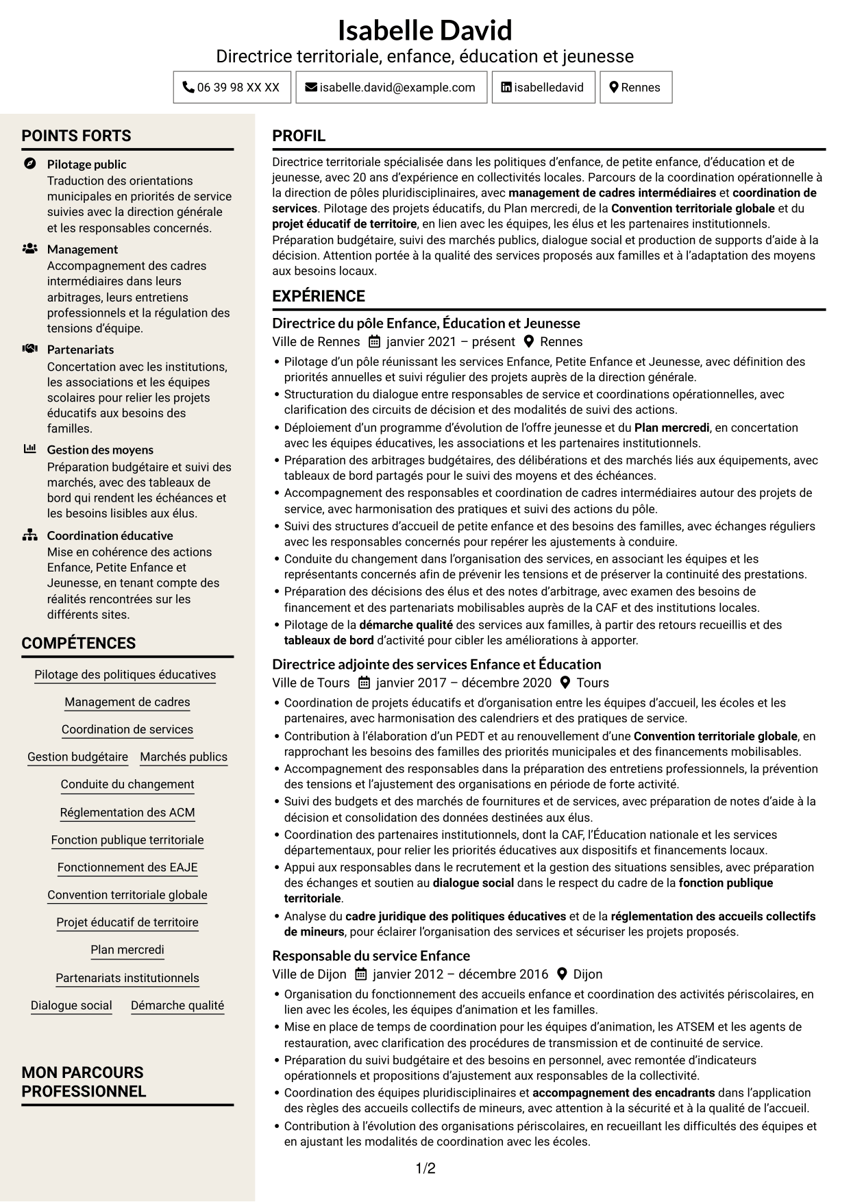 CV Fonceur (format à deux colonnes avec en-tête centré sans photo) : Directeur du pôle enfance-jeunesse-éducation, page 1