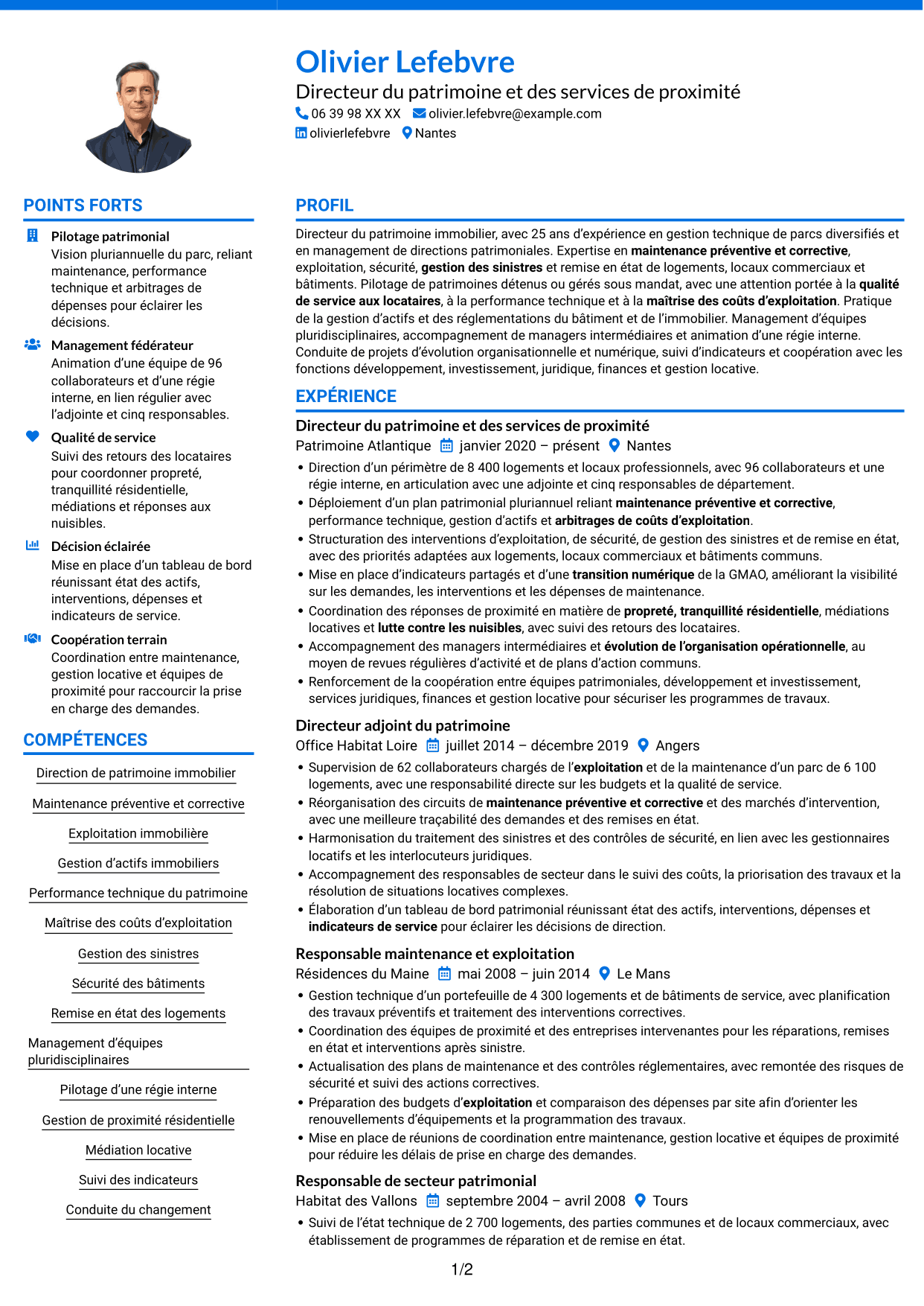 CV Audacieux (format à deux colonnes avec accents colorés et photo) : Directeur du Patrimoine et de la Proximité, page 1