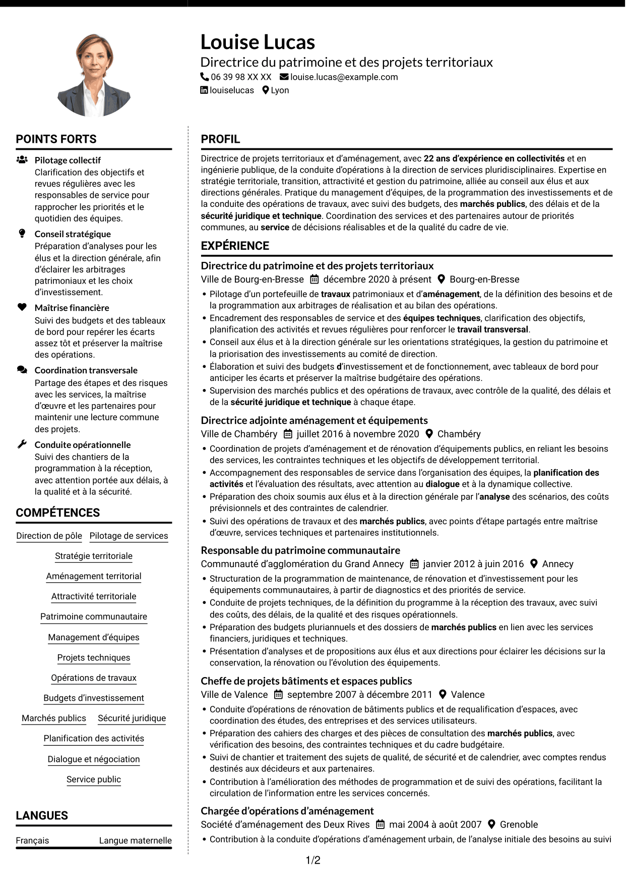 CV Moderne (format à deux colonnes avec photo à gauche et séparateur) : Directeur ou directrice du pôle transition, aménagement et attractivité, page 1
