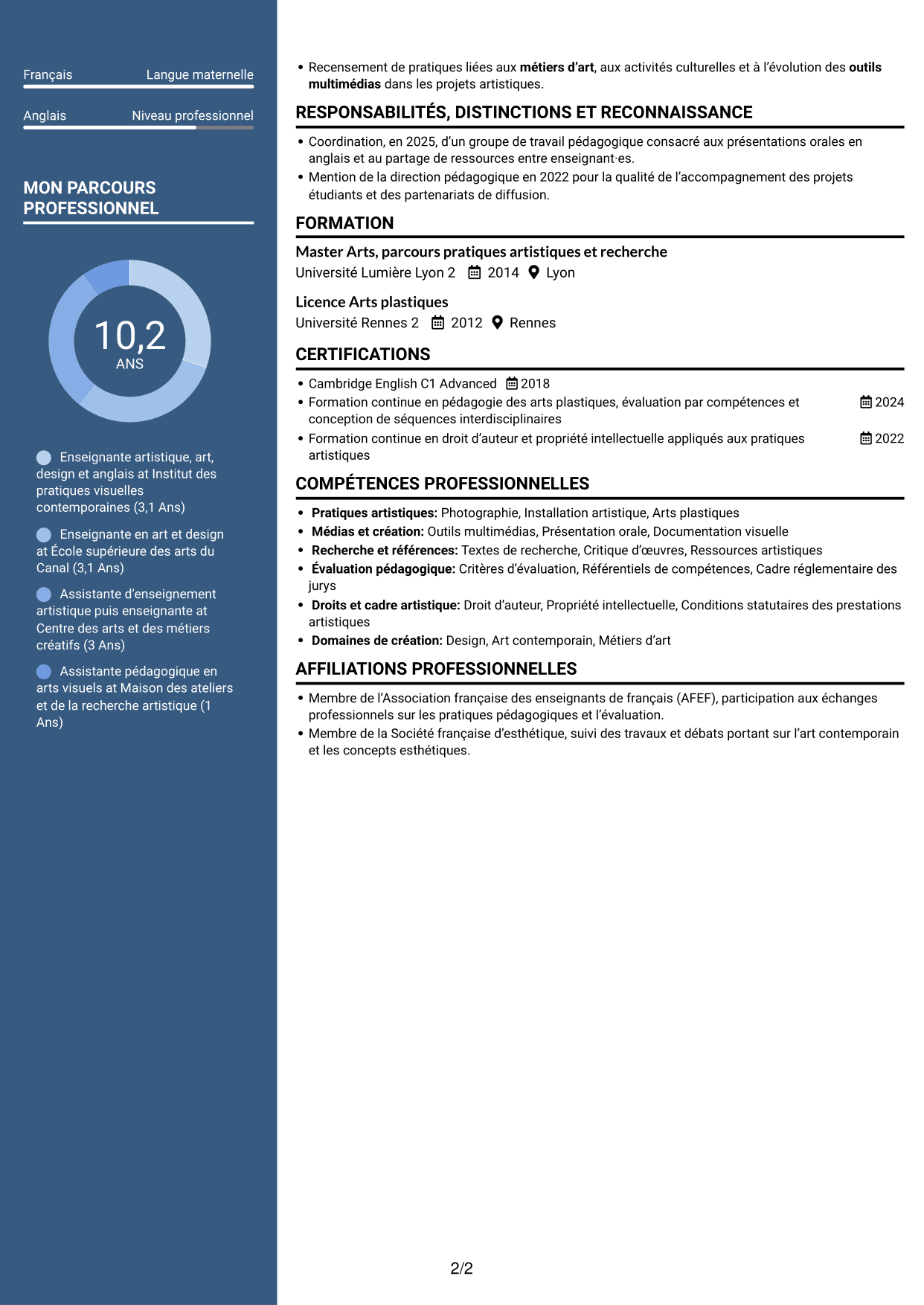 CV Élégant (format à colonne latérale colorée avec photo) : Enseignant artistique - Anglais Art et Design, page 2