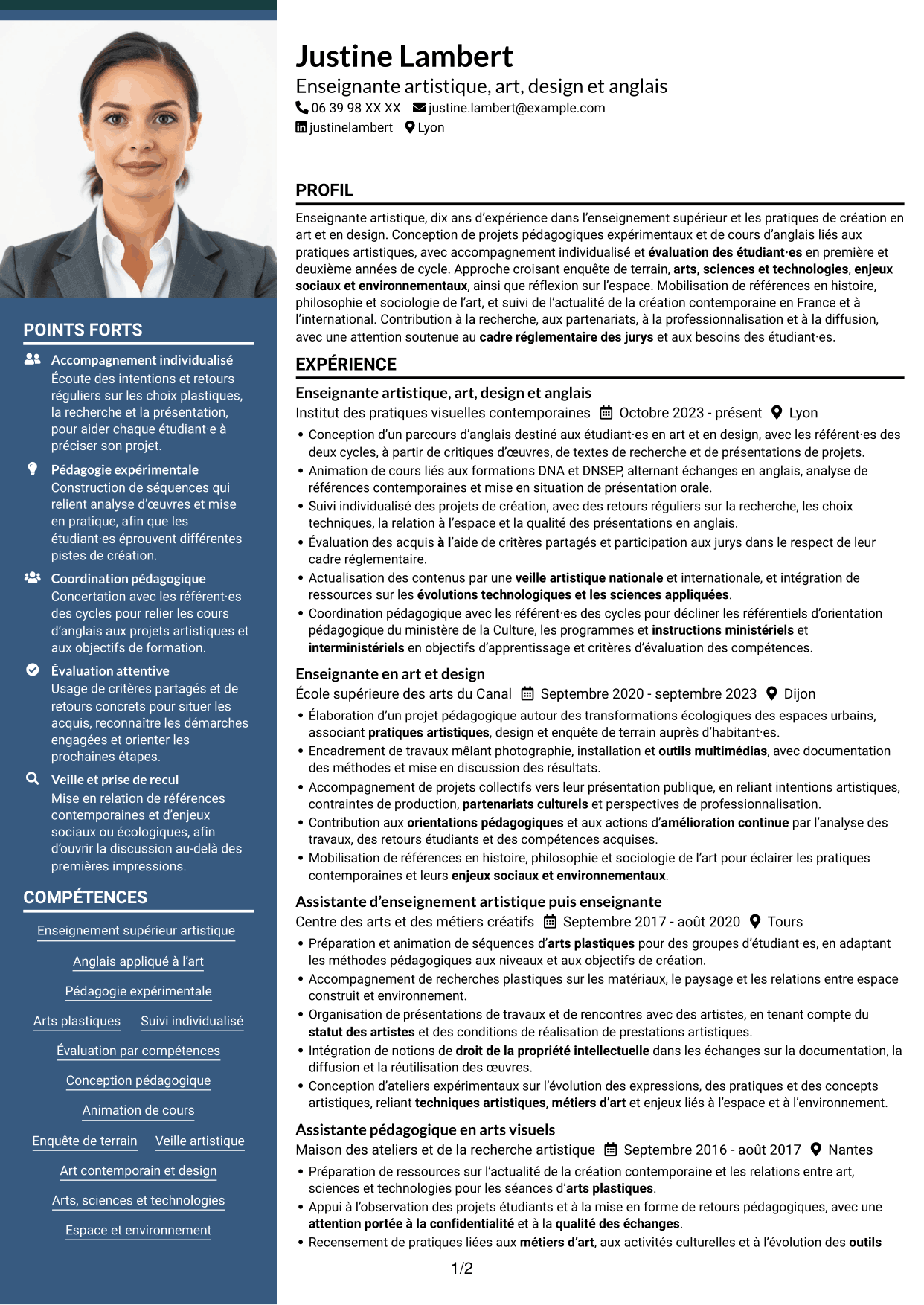 CV Signature (format à colonne latérale colorée avec grande photo) : Enseignant artistique - Anglais Art et Design, page 1