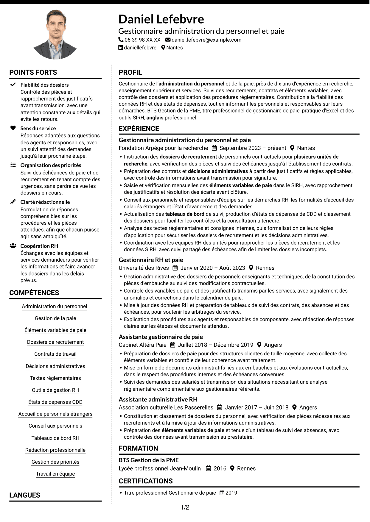 CV Moderne (format à deux colonnes avec photo à gauche et séparateur) : Gestionnaire administration du personnel et paie - Recherche publique, page 1