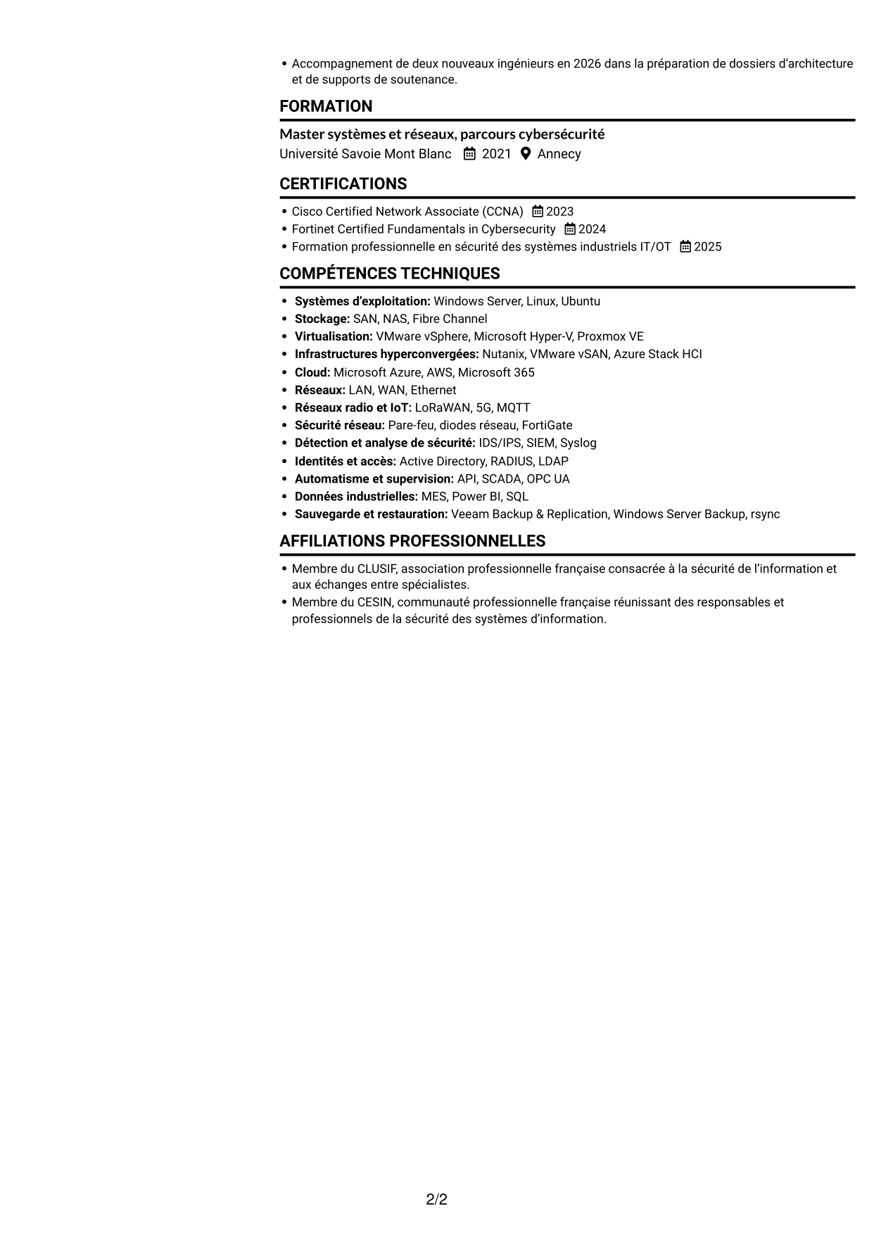 CV Compact (format sobre à deux colonnes avec photo) : Ingénieur Avant-Vente Junior - Systèmes, Réseaux et Cybersécurité, page 2