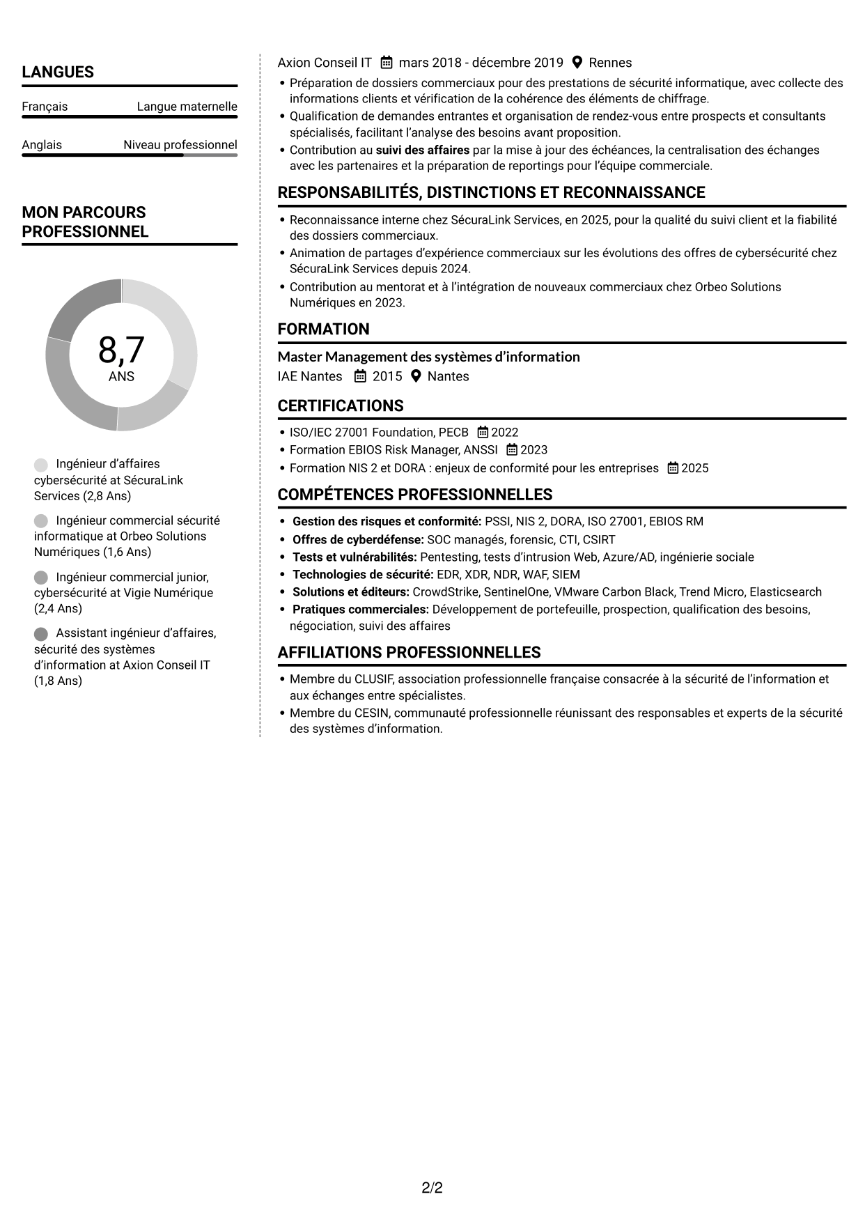 CV Moderne (format à deux colonnes avec photo à gauche et séparateur) : Ingénieur d’Affaires - Cyberdéfense, page 2