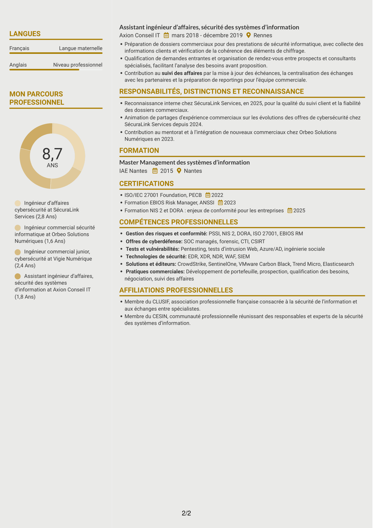 CV Dynamique (format à deux colonnes avec icônes) : Ingénieur d’Affaires - Cyberdéfense, page 2