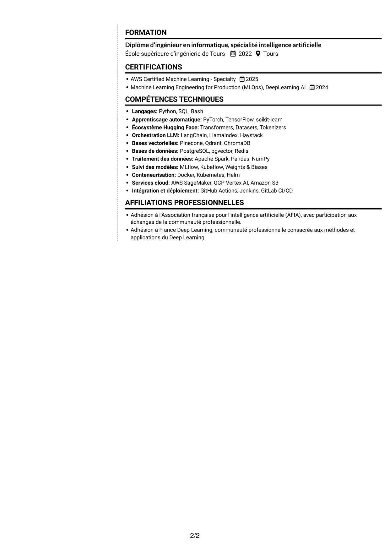 CV Moderne (format à deux colonnes avec photo à gauche et séparateur) : Ingénieur IA - Machine Learning, page 2