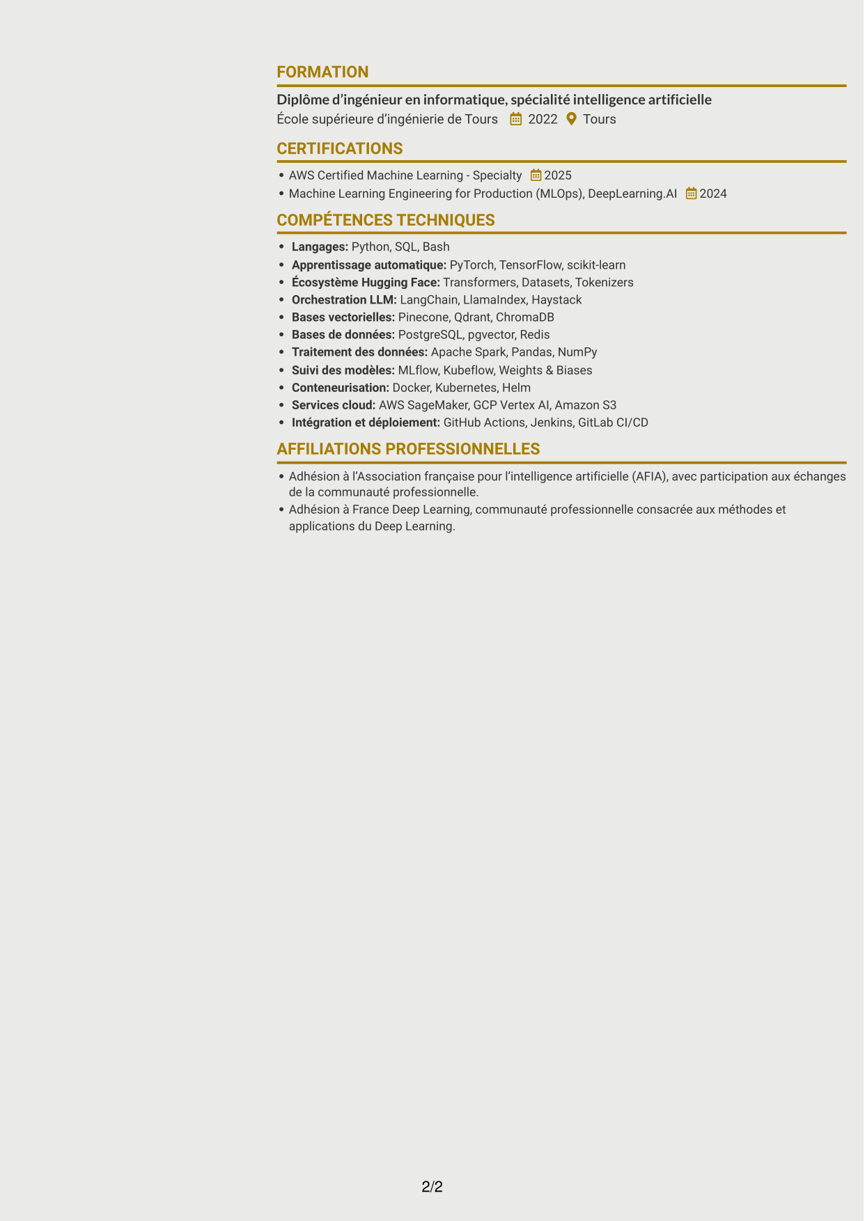 CV Dynamique (format à deux colonnes avec icônes) : Ingénieur IA - Machine Learning, page 2