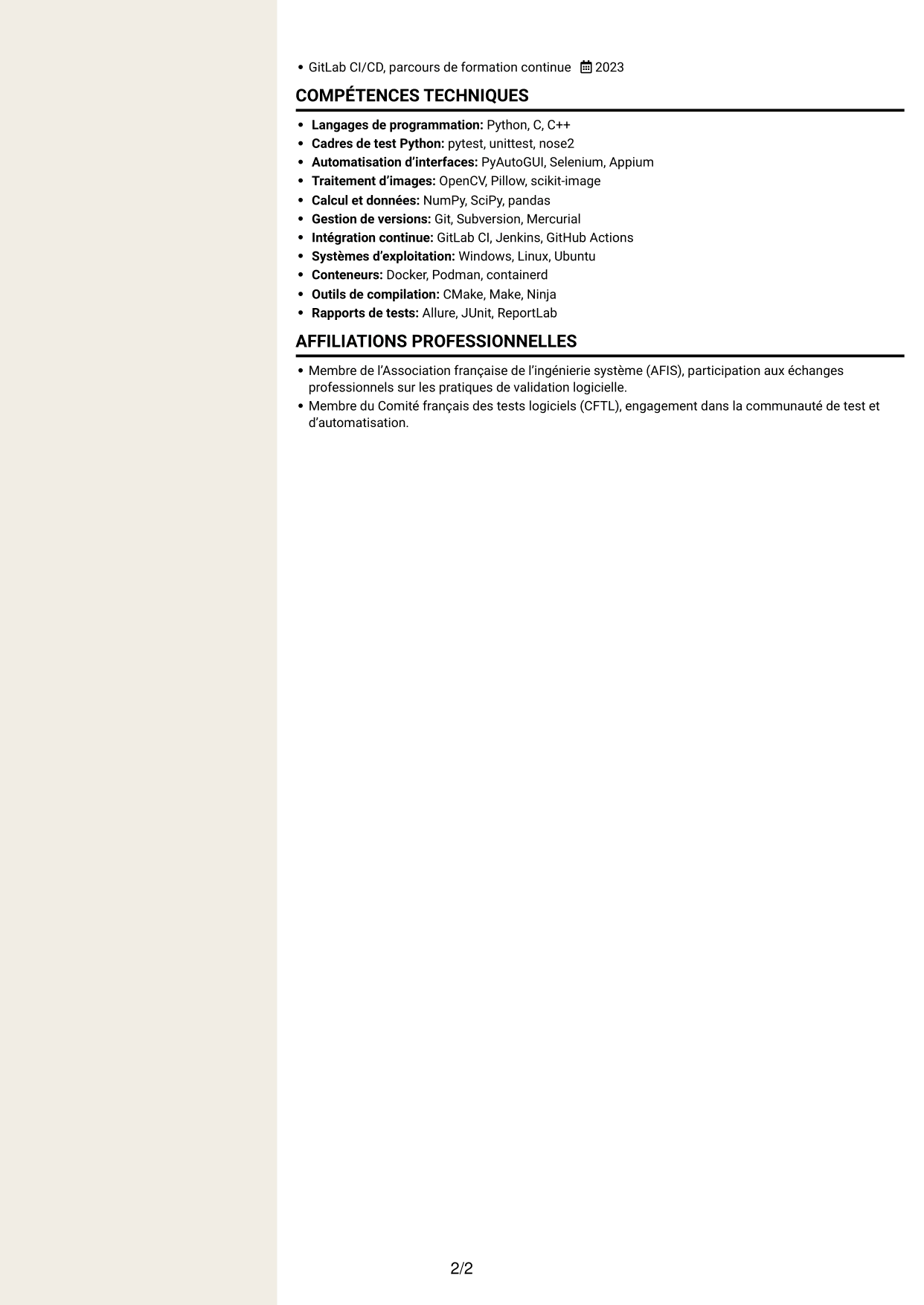 CV Fonceur (format à deux colonnes avec en-tête centré sans photo) : Ingénieur Test & Automatisation Python, page 2