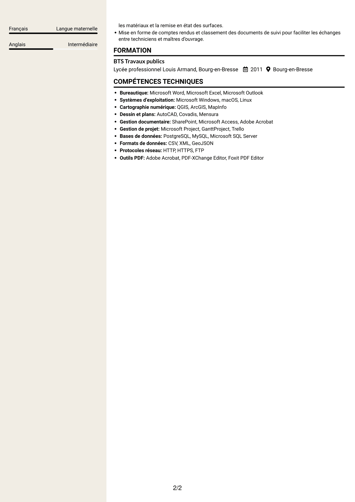 CV Fonceur (format à deux colonnes avec en-tête centré sans photo) : Instructeur de l’occupation du domaine public - Travaux de voirie, page 2