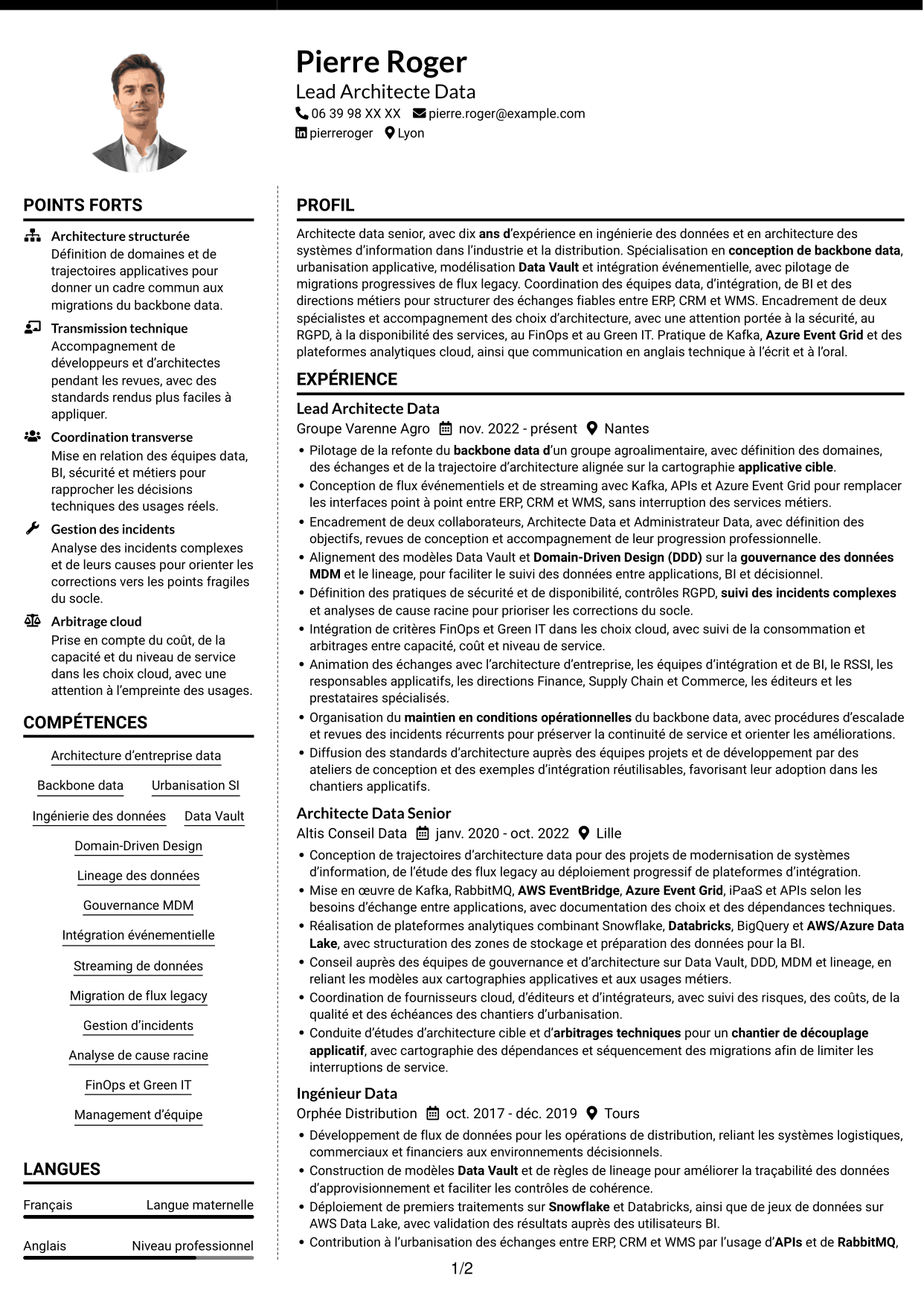 CV Moderne (format à deux colonnes avec photo à gauche et séparateur) : Lead Architecte Data - Backbone Data, page 1