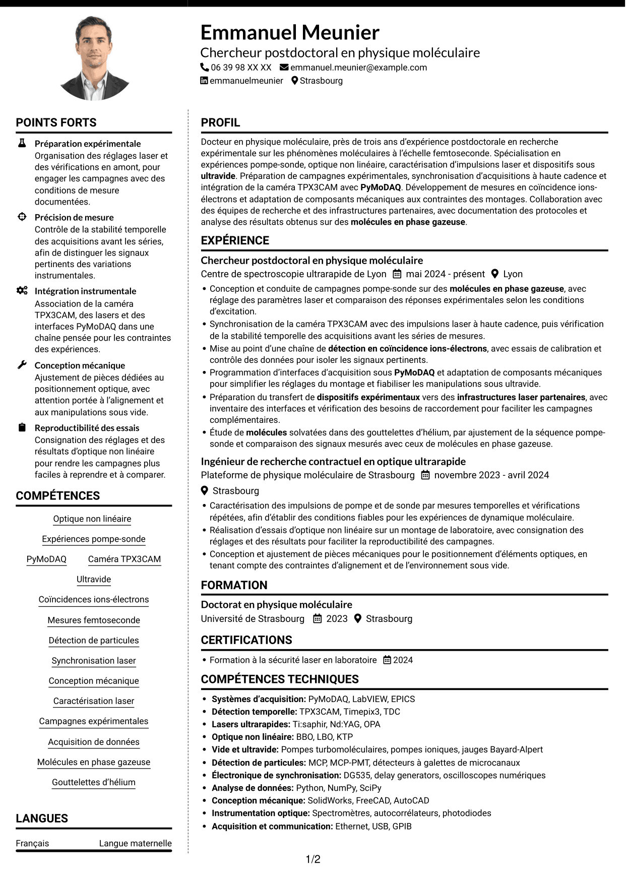 CV Moderne (format à deux colonnes avec photo à gauche et séparateur) : Post-doctorant en physique moléculaire - Dynamique en gouttelettes d’hélium, page 1