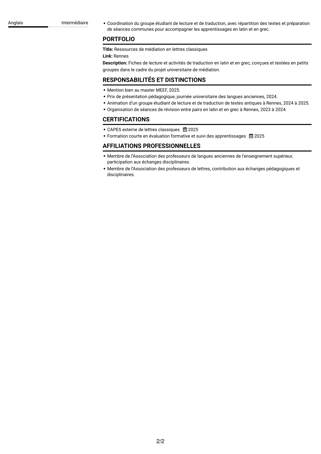 CV Compact (format sobre à deux colonnes avec photo) : Professeur certifié - Lettres classiques, page 2