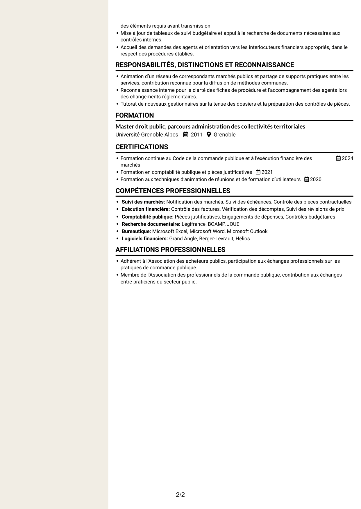 CV Fonceur (format à deux colonnes avec en-tête centré sans photo) : Référent commande publique, page 2