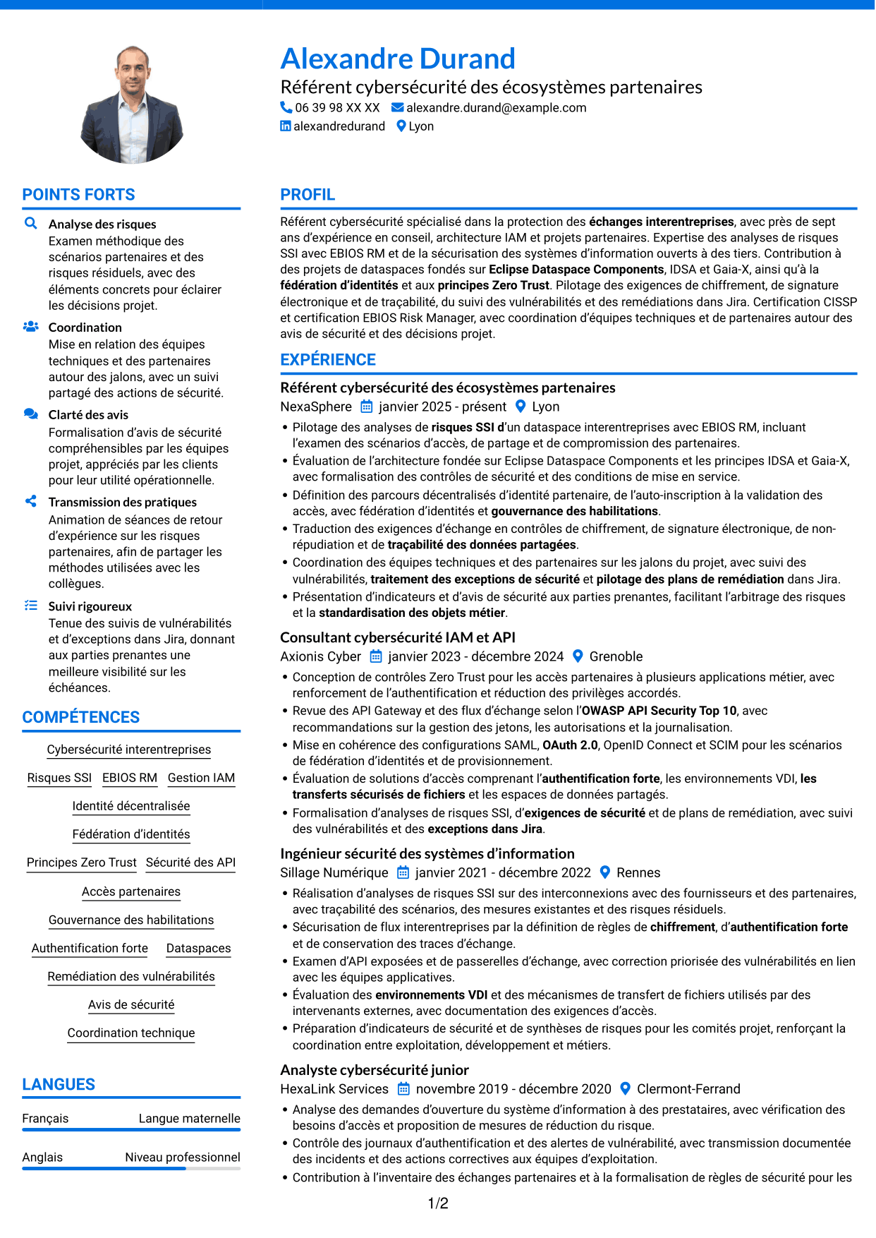 CV Audacieux (format à deux colonnes avec accents colorés et photo) : Référent Cybersécurité - Échanges interentreprises, page 1