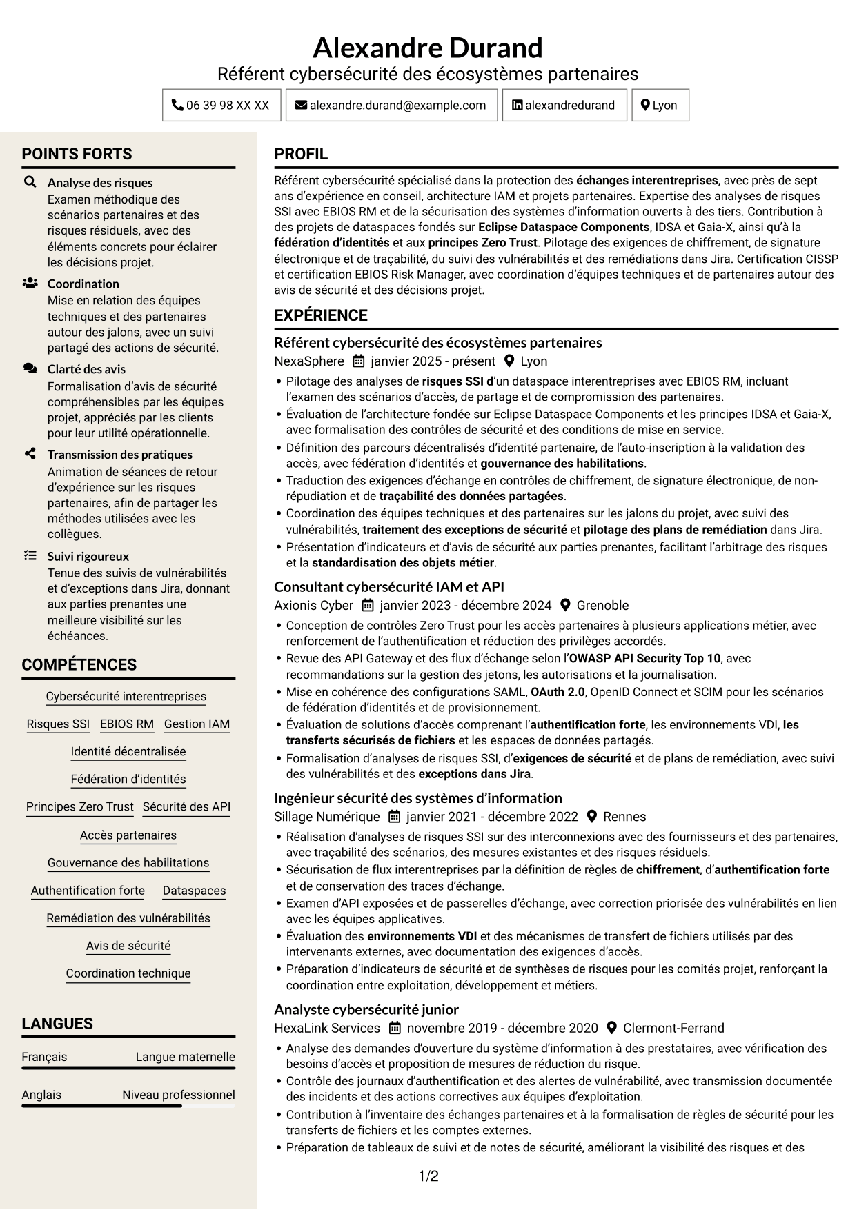 CV Fonceur (format à deux colonnes avec en-tête centré sans photo) : Référent Cybersécurité - Échanges interentreprises, page 1
