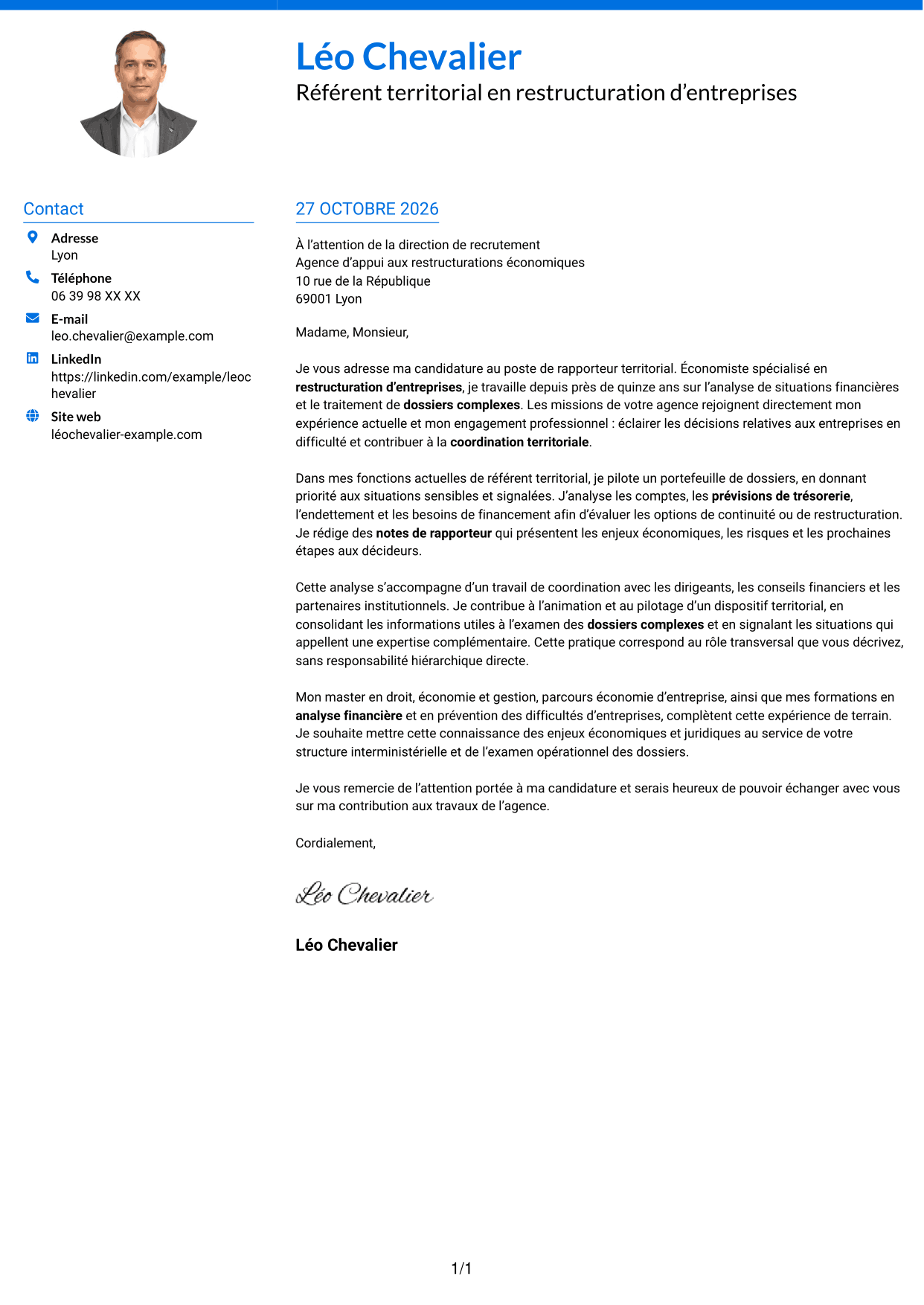 Lettre de motivation Audacieux (format à deux colonnes avec accents colorés et photo) : Rapporteur territorial - Restructuration d’entreprises, page 1