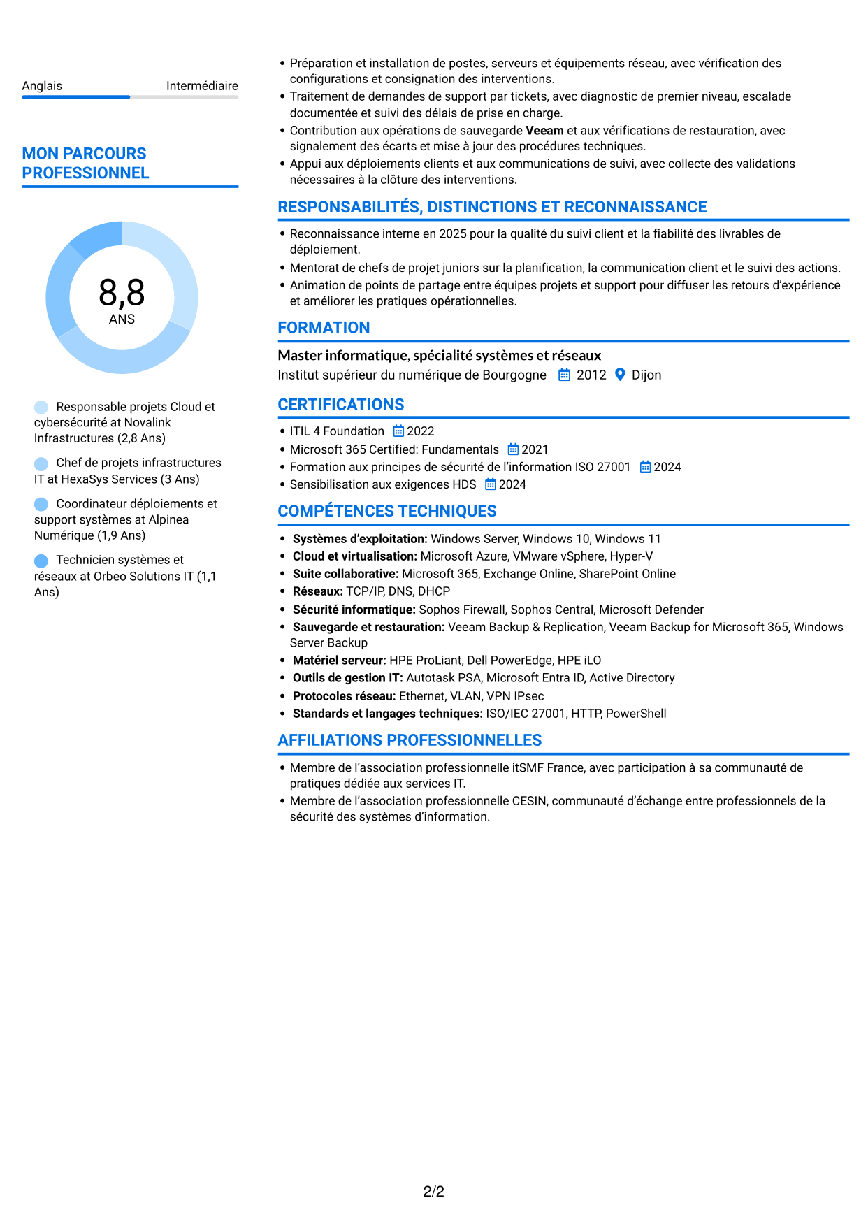 CV Audacieux (format à deux colonnes avec accents colorés et photo) : Responsable Cloud et cybersécurité, page 2