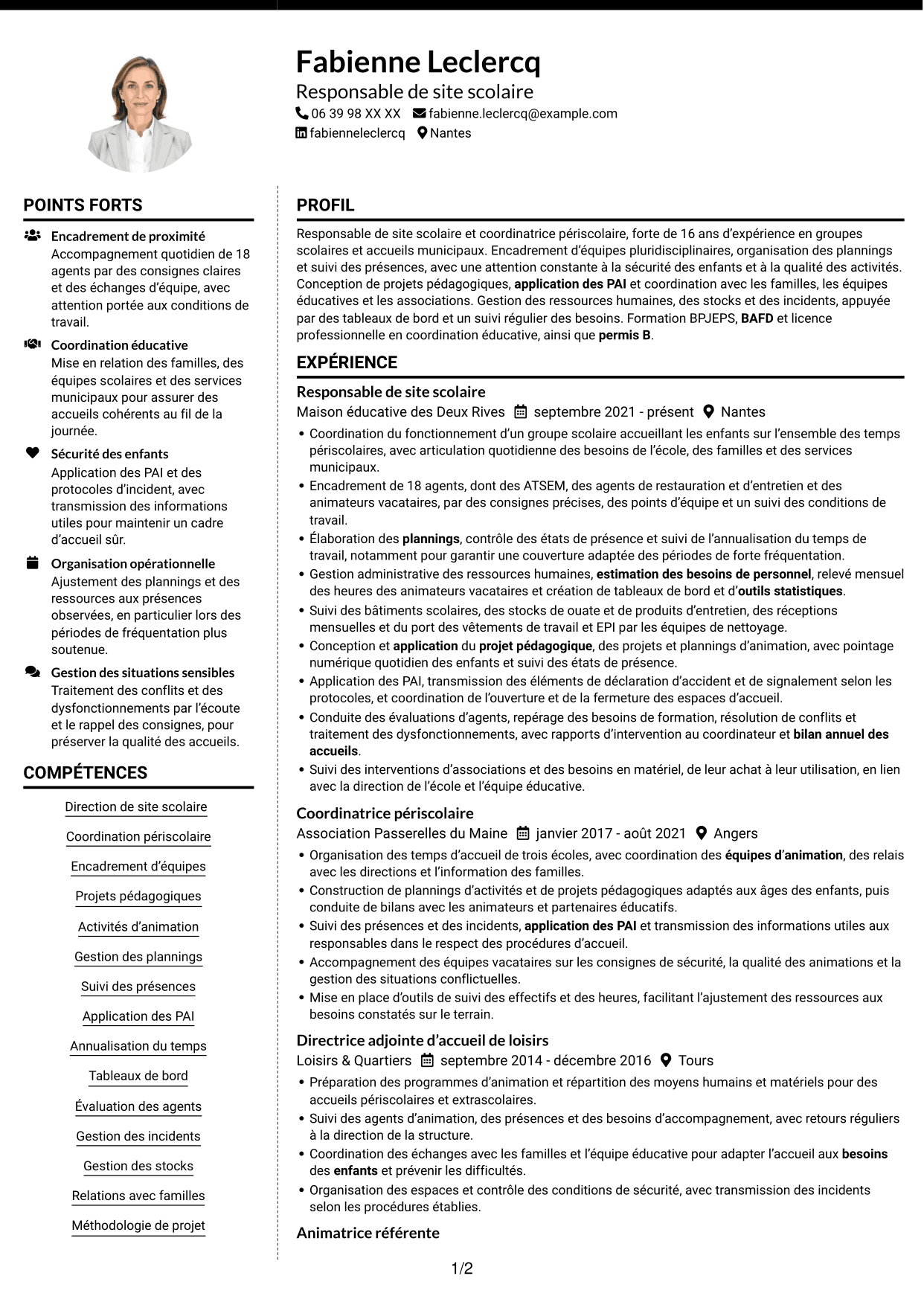 CV Moderne (format à deux colonnes avec photo à gauche et séparateur) : Responsable de site scolaire - Coordination périscolaire, page 1