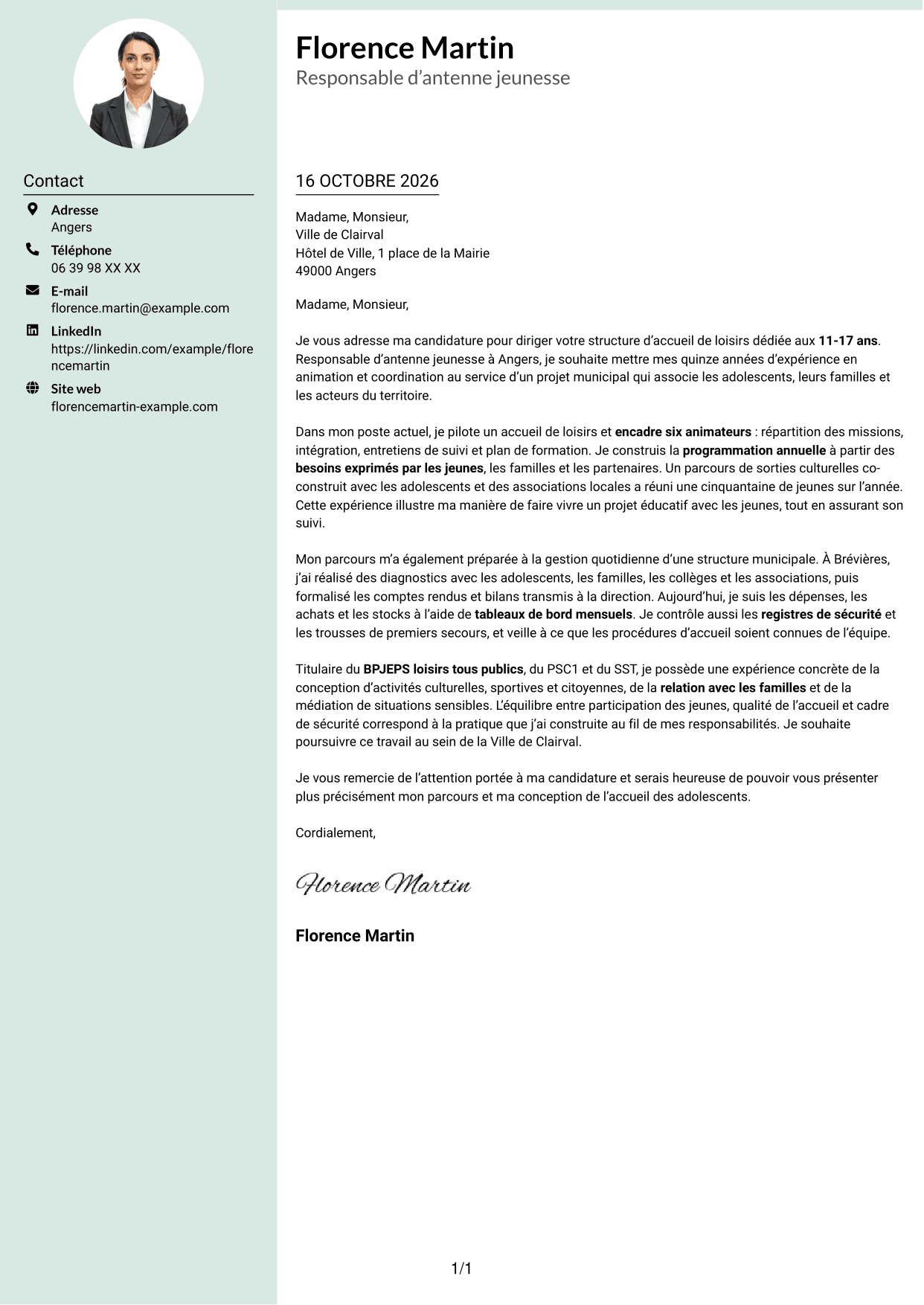 Lettre de motivation Cadre (format à colonne latérale douce avec photo arrondie) : Responsable de structure d’accueil de loisirs - Jeunesse 11-17 ans, page 1