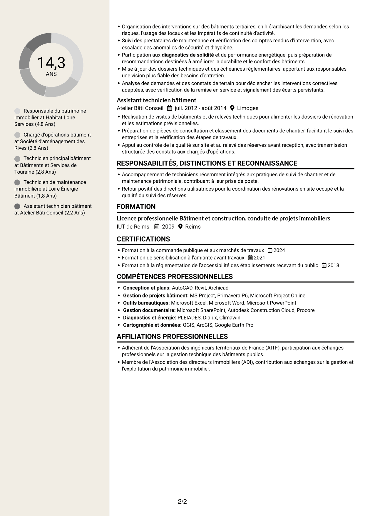 CV Fonceur (format à deux colonnes avec en-tête centré sans photo) : Responsable du patrimoine bâti - Bâtiments publics, page 2