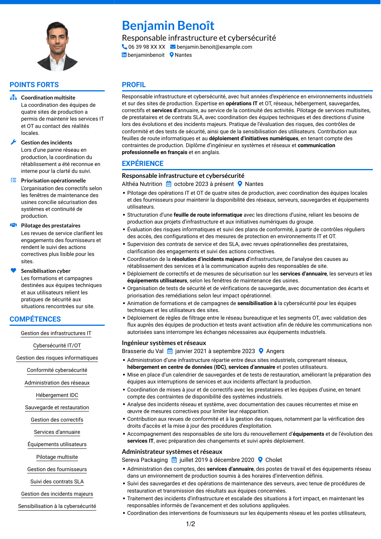 CV Audacieux (format à deux colonnes avec accents colorés et photo) : Responsable Infrastructure et Cybersécurité - Environnements IT/OT industriels, page 1