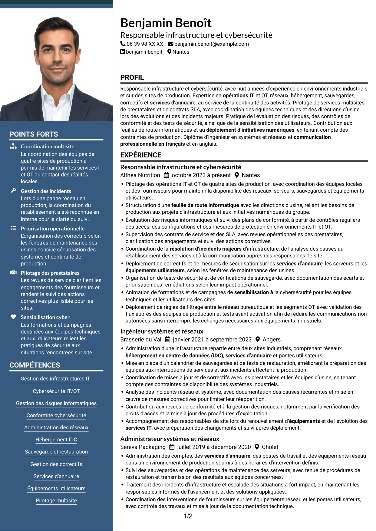 CV Signature (format à colonne latérale colorée avec grande photo) : Responsable Infrastructure et Cybersécurité - Environnements IT/OT industriels, page 1
