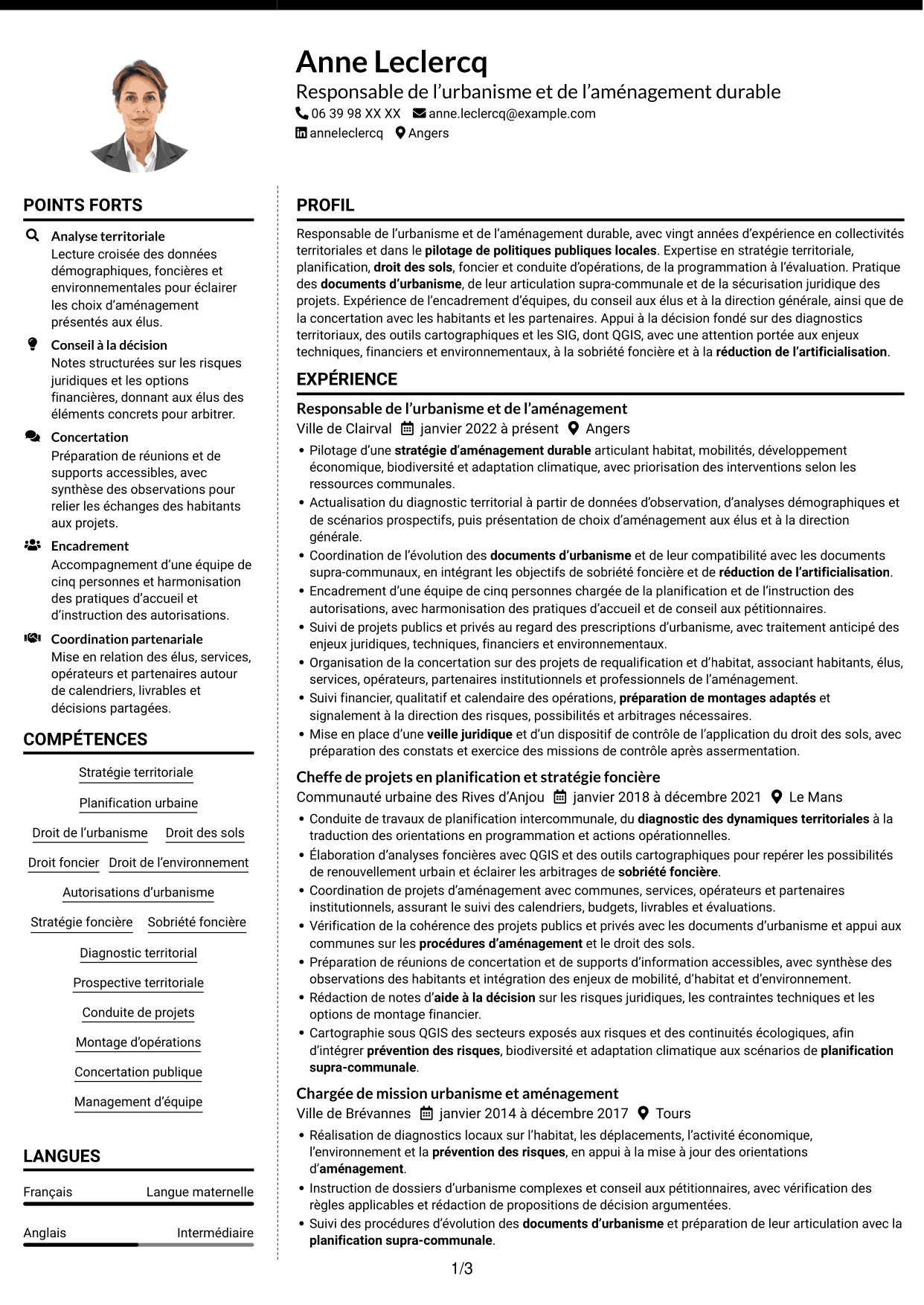 CV Moderne (format à deux colonnes avec photo à gauche et séparateur) : Responsable urbanisme - Aménagement durable et planification, page 1