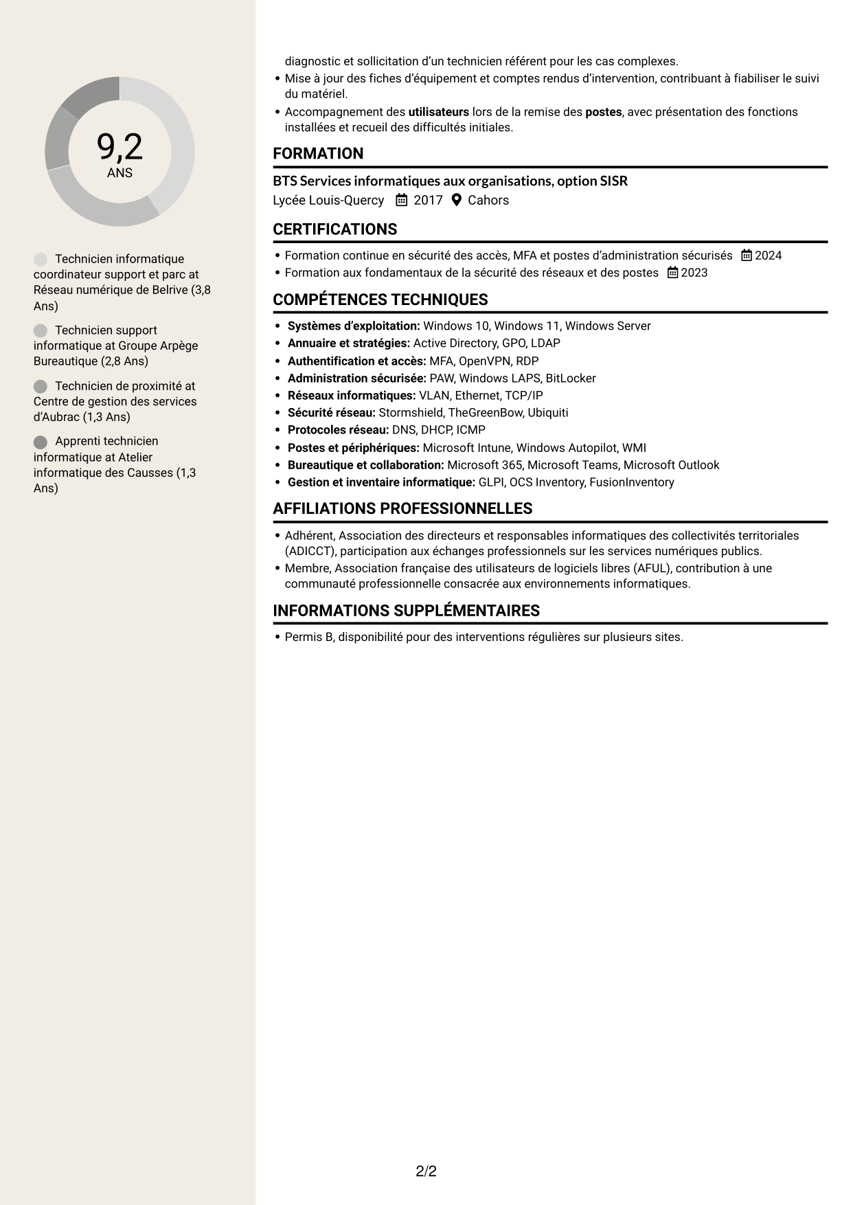 CV Fonceur (format à deux colonnes avec en-tête centré sans photo) : Technicien informatique - Support et gestion de parc, page 2