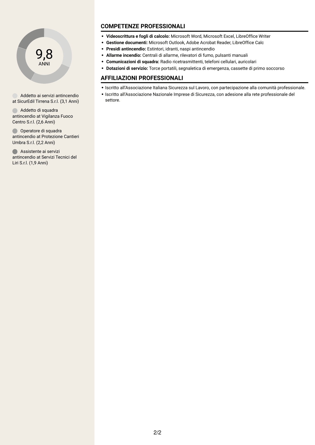 CV Intraprendente (formato a due colonne con intestazione centrata senza foto): Addetto ai servizi antincendio, pagina 2