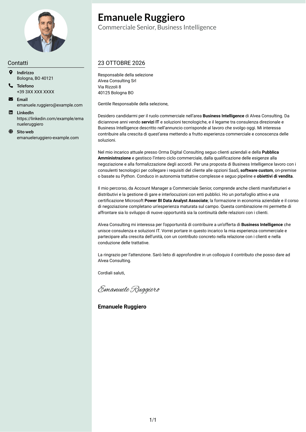 Lettera di presentazione Dirigente (formato con colonna laterale tenue e foto arrotondata): Commerciale Soluzioni Tecnologiche - Business Intelligence, pagina 1