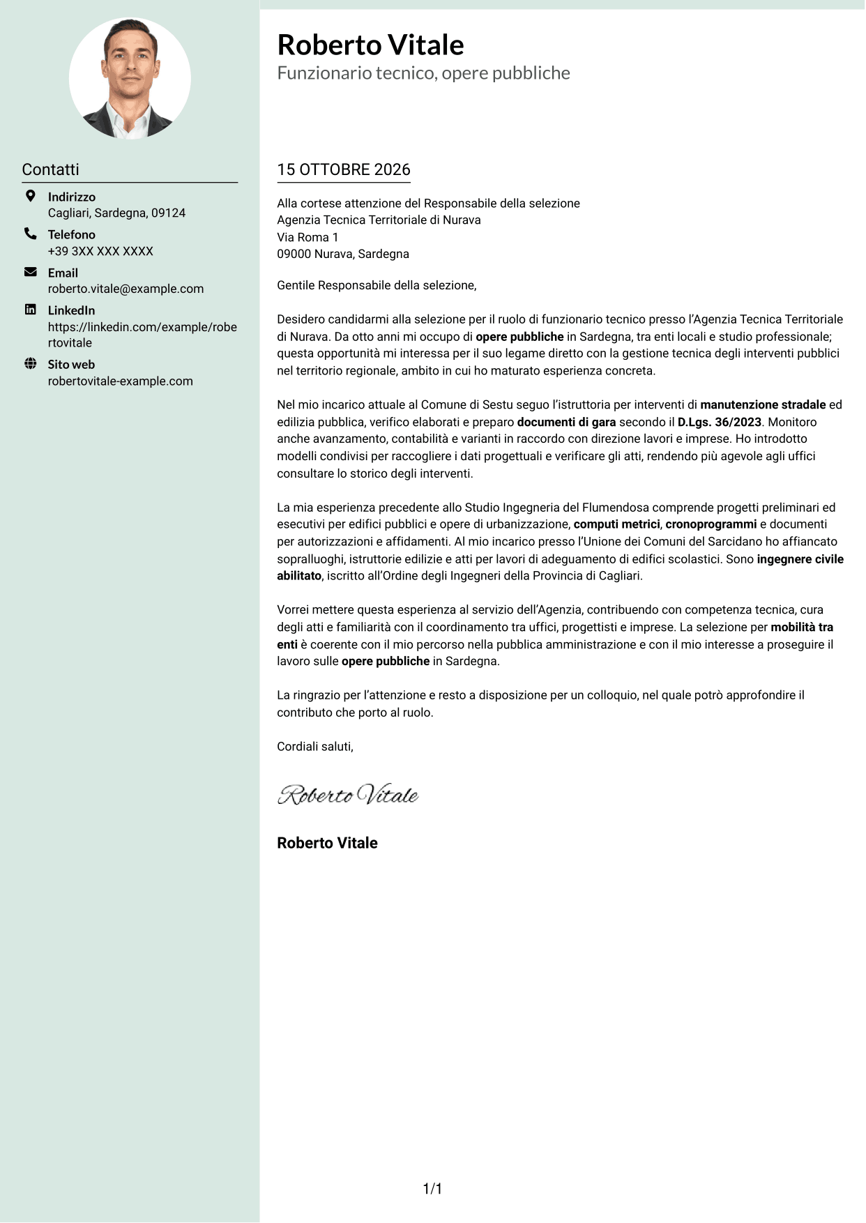 Lettera di presentazione Dirigente (formato con colonna laterale tenue e foto arrotondata): Funzionario Tecnico - Ingegneria e Architettura, pagina 1